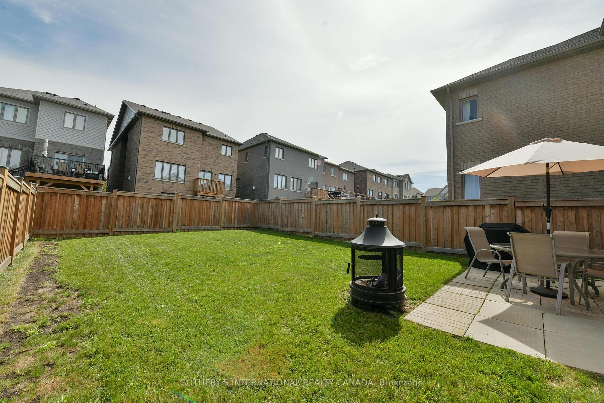 Photo 29 of 27 Owens Road, New Tecumseth, Alliston — HOMEH