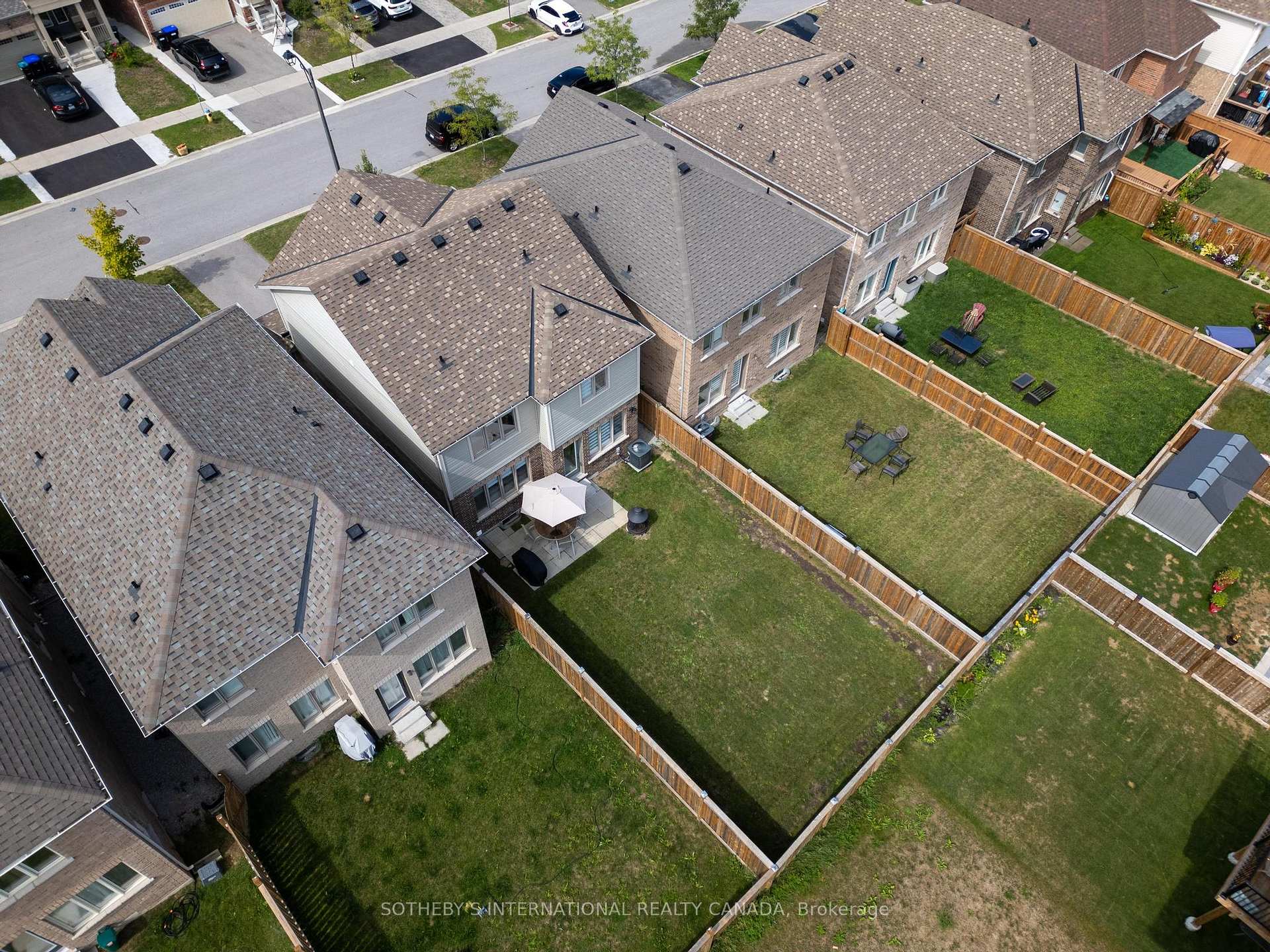 Photo 39 of 27 Owens Road, New Tecumseth, Alliston — HOMEH