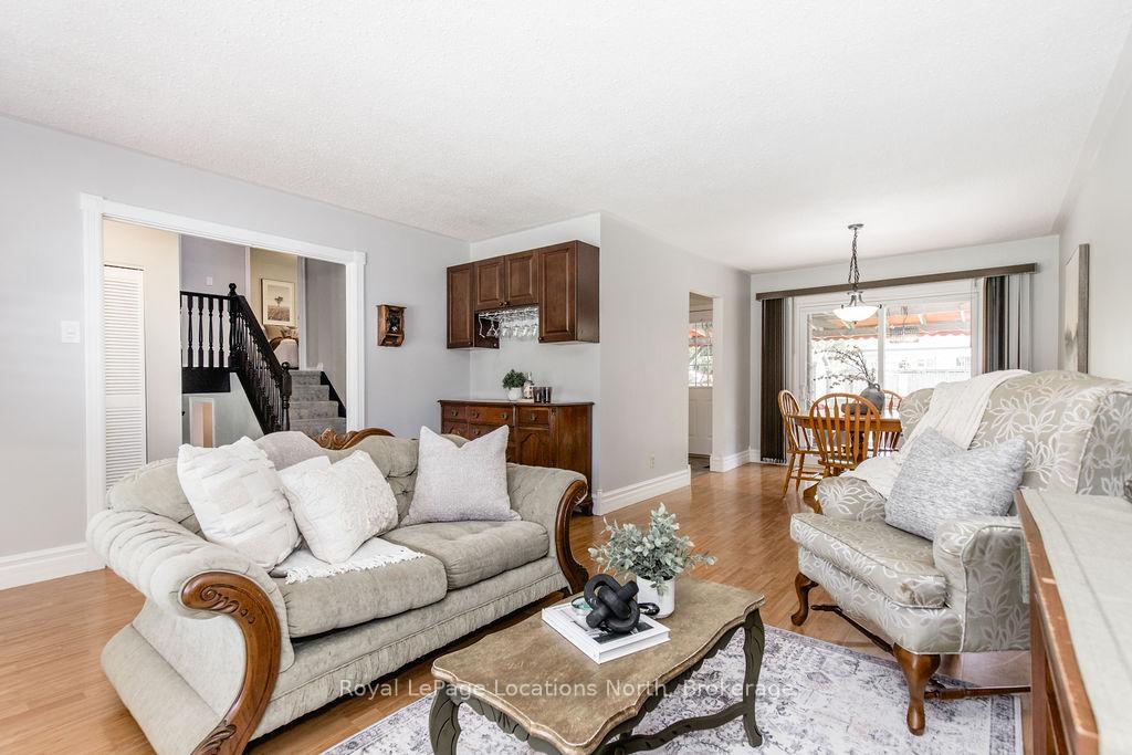 Photo 5 of 286 Sixth Street, Collingwood — HOMEH
