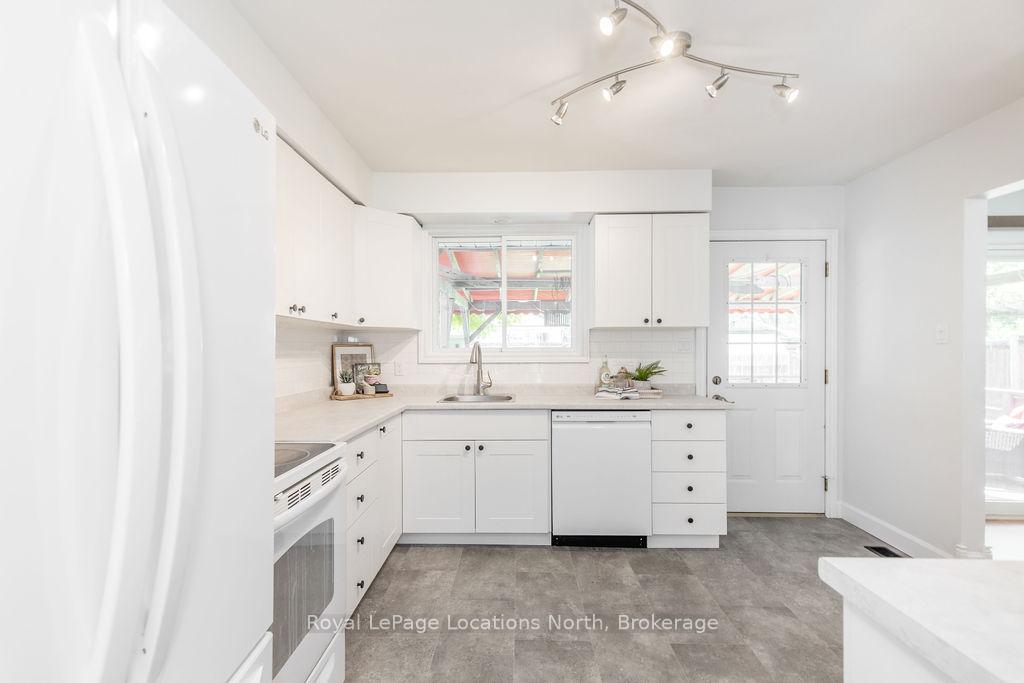 Photo 19 of 286 Sixth Street, Collingwood — HOMEH
