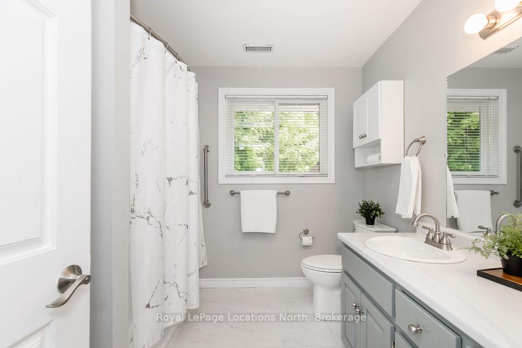 Photo 33 of 286 Sixth Street, Collingwood — HOMEH