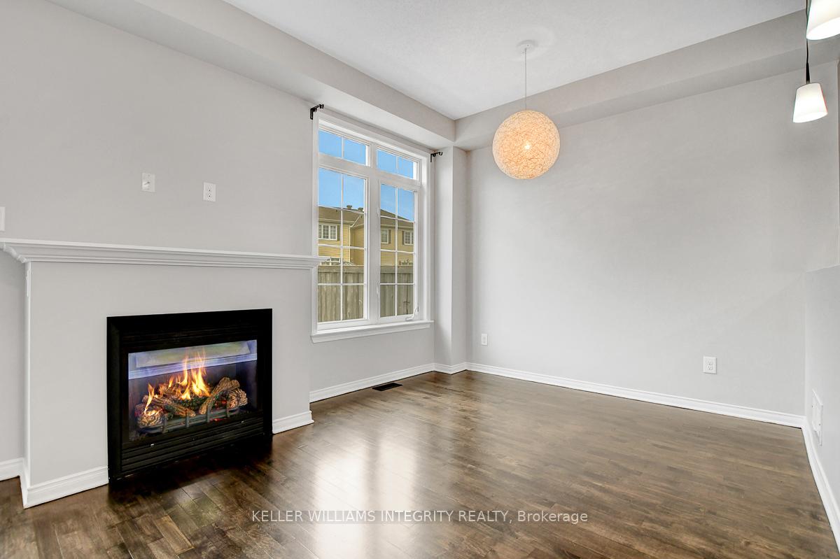 Photo 12 of 865 Kennacraig Private, Ottawa, Barrhaven - Stonebridge — HOMEH