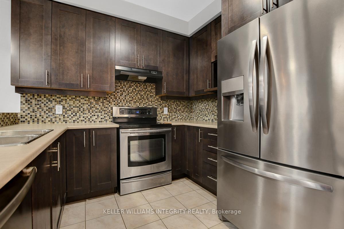 Photo 15 of 865 Kennacraig Private, Ottawa, Barrhaven - Stonebridge — HOMEH