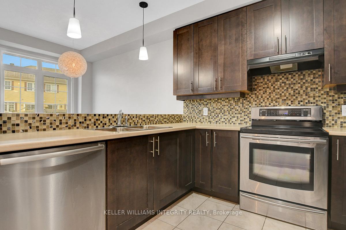 Photo 16 of 865 Kennacraig Private, Ottawa, Barrhaven - Stonebridge — HOMEH