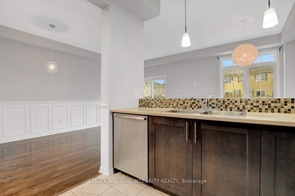 Photo 17 of 865 Kennacraig Private, Ottawa, Barrhaven - Stonebridge — HOMEH