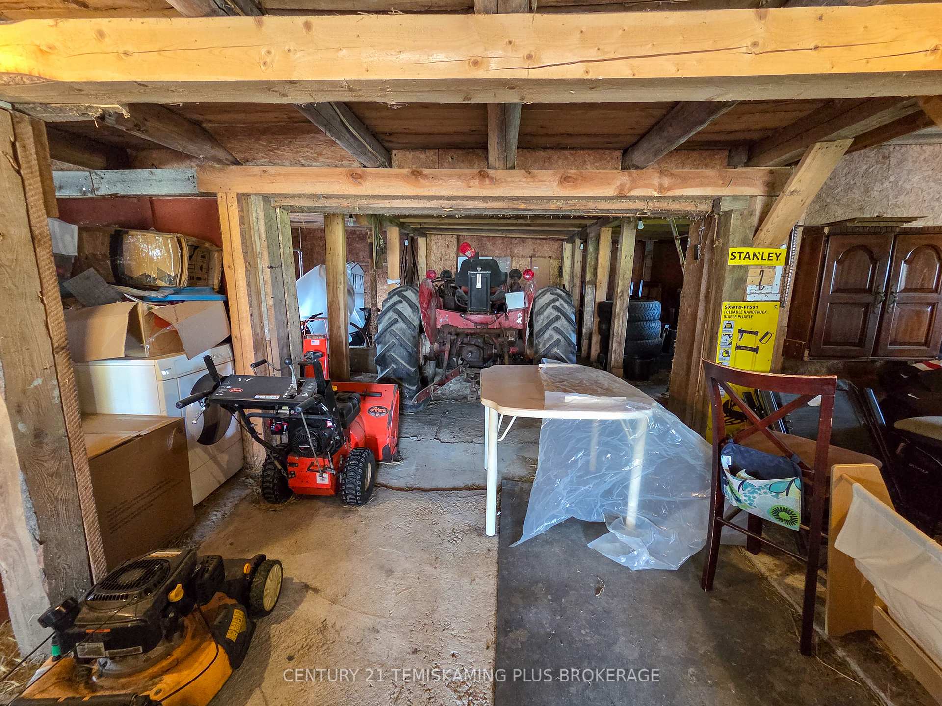 Photo 21 of 386181 Boundary Road, Englehart, Central Timiskaming — HOMEH