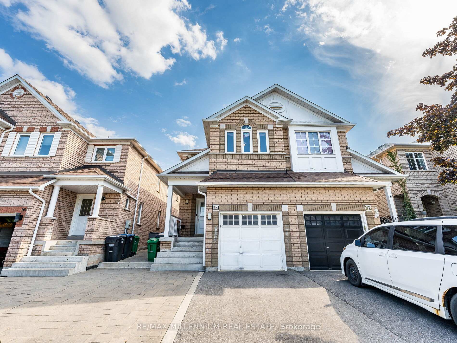 Photo 1 of 84 Grapevine Road, Caledon, Bolton West — HOMEH