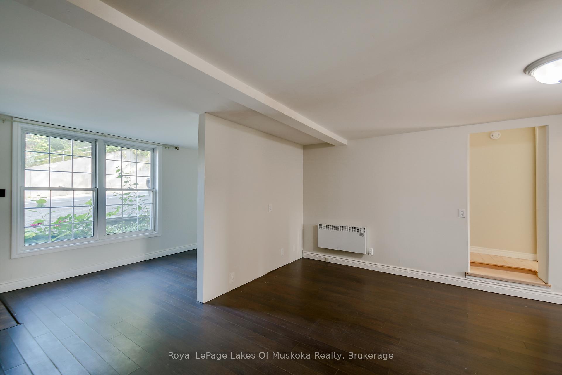 Photo 17 of 30 Taylor Road, Bracebridge, Macaulay — HOMEH