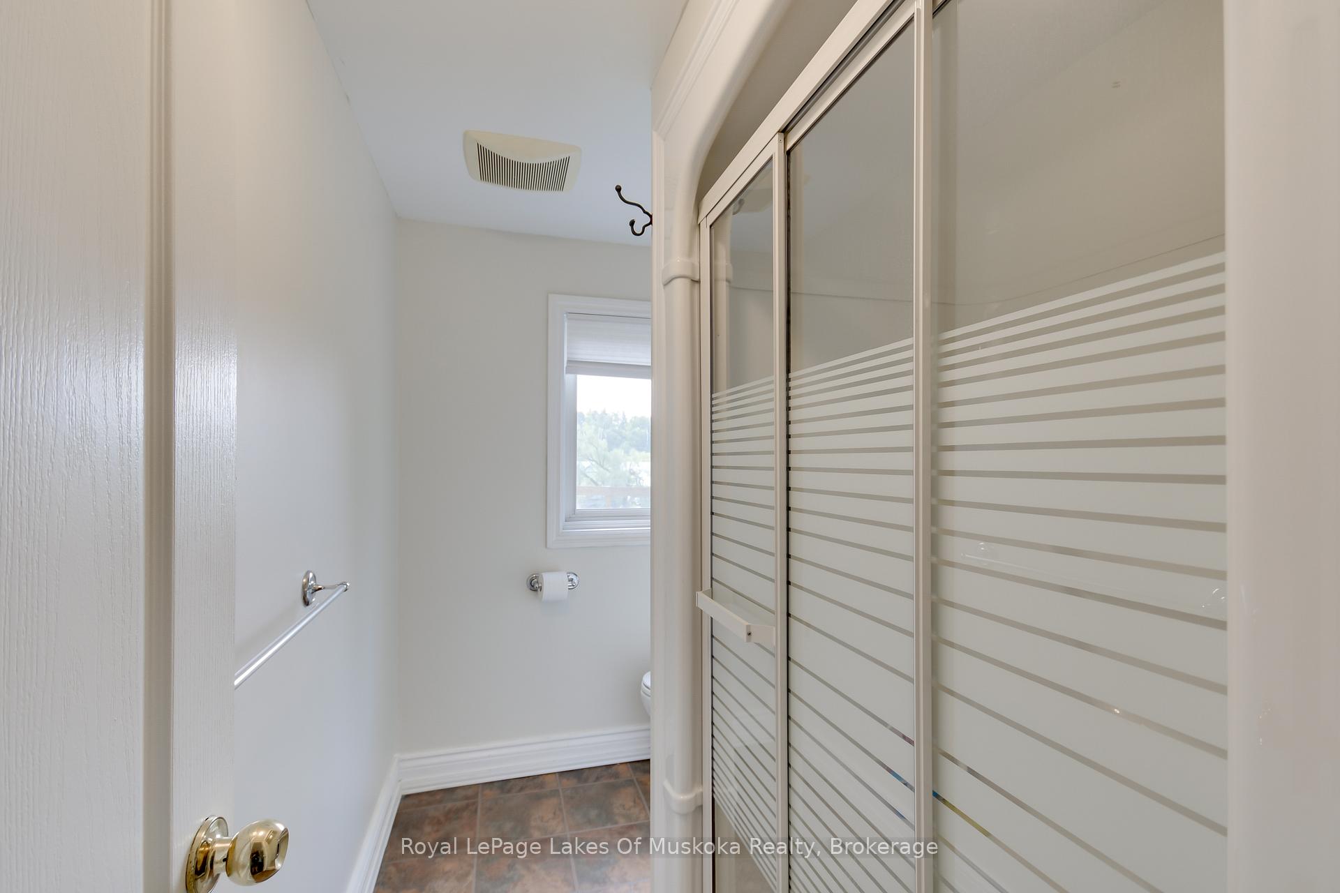 Photo 20 of 30 Taylor Road, Bracebridge, Macaulay — HOMEH