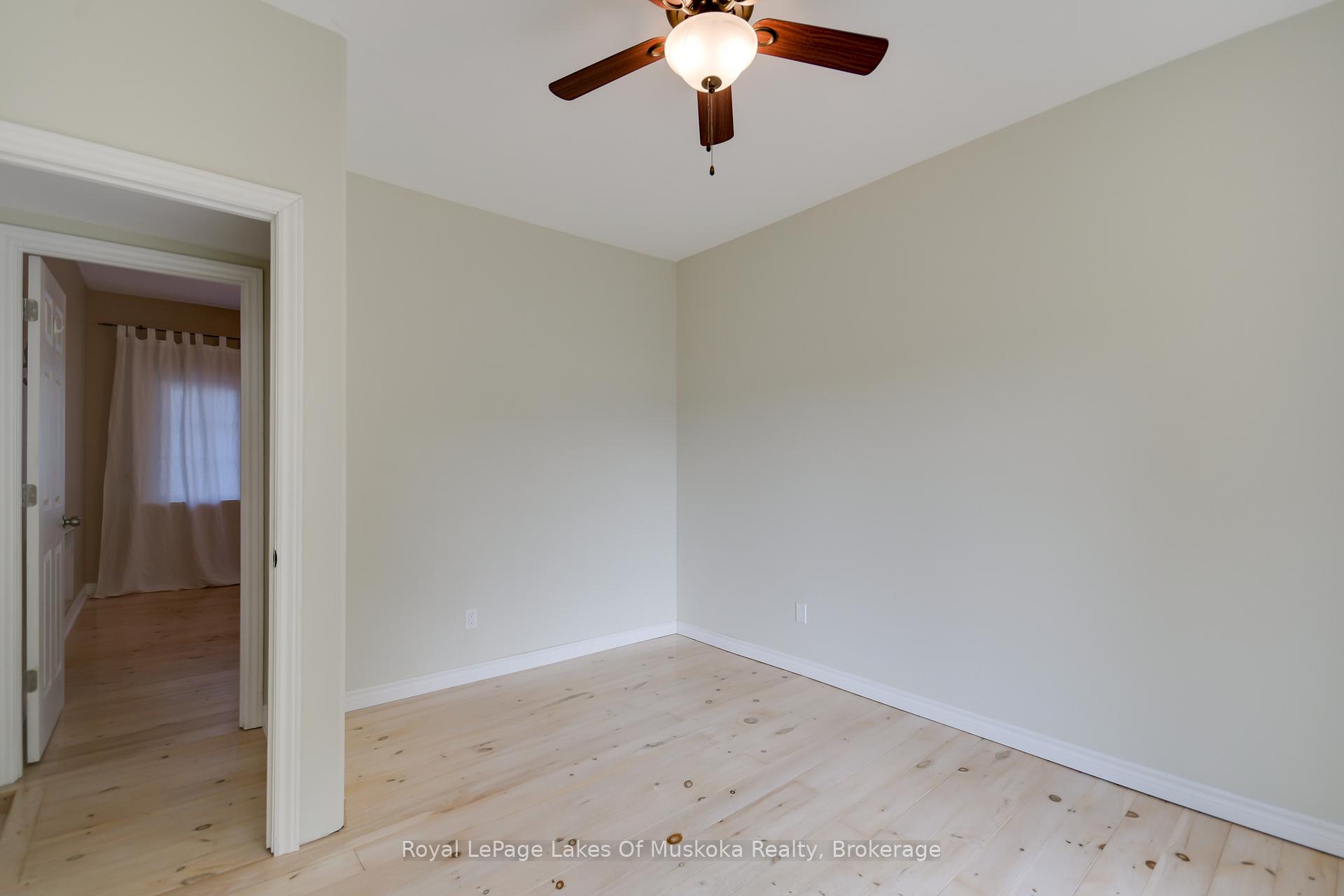 Photo 24 of 30 Taylor Road, Bracebridge, Macaulay — HOMEH