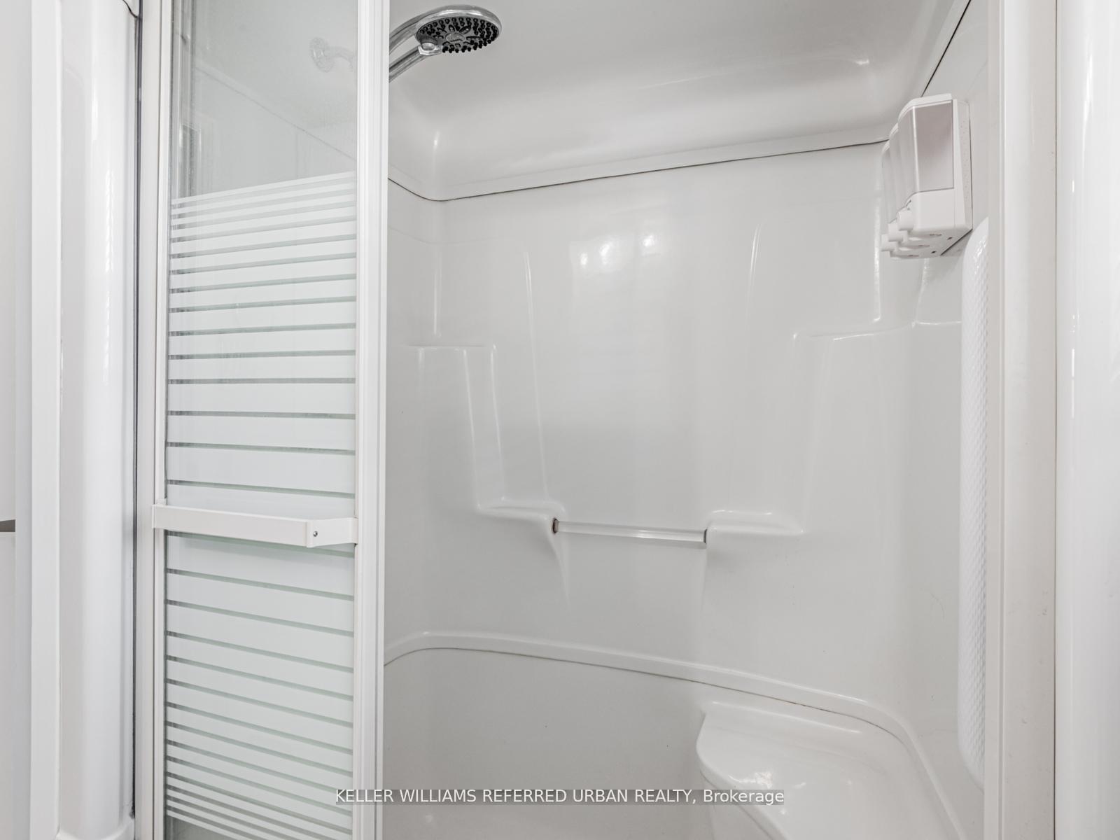 Photo 5 of 114 Tecumseth Pines Drive, New Tecumseth, Rural New Tecumseth — HOMEH
