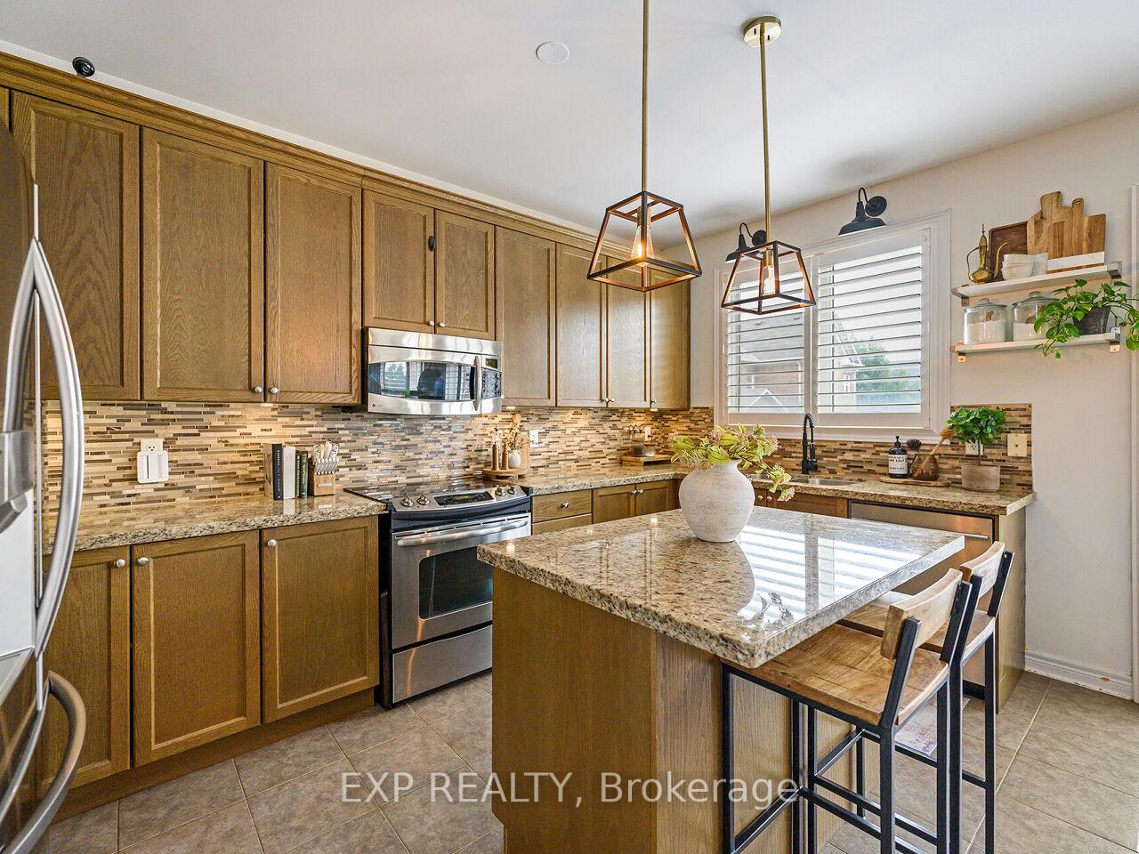 Photo 12 of 171 Giddings Crescent, Milton, Scott — HOMEH