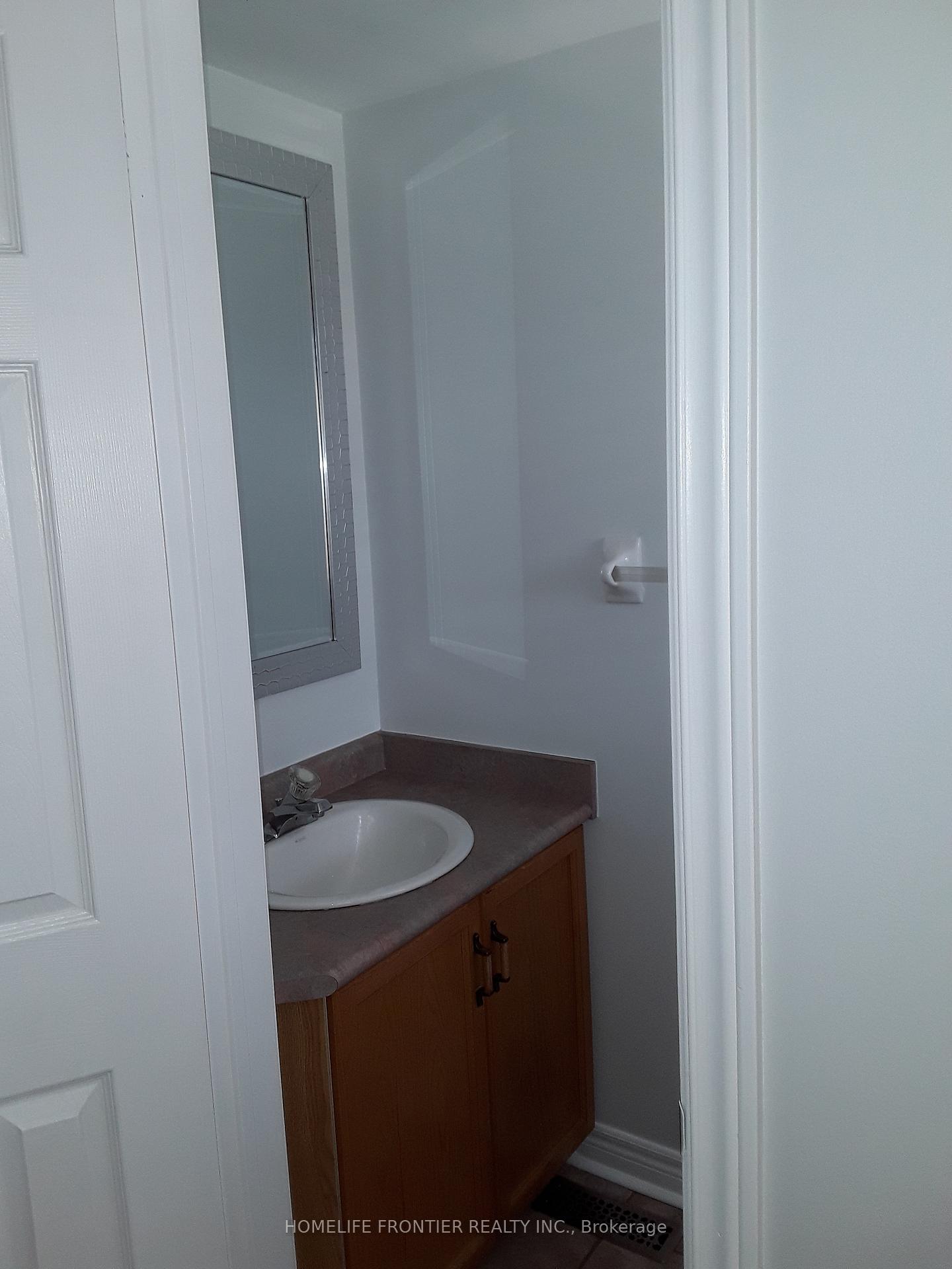 Photo 6 of 311 Esther Drive, Barrie, Painswick South — HOMEH
