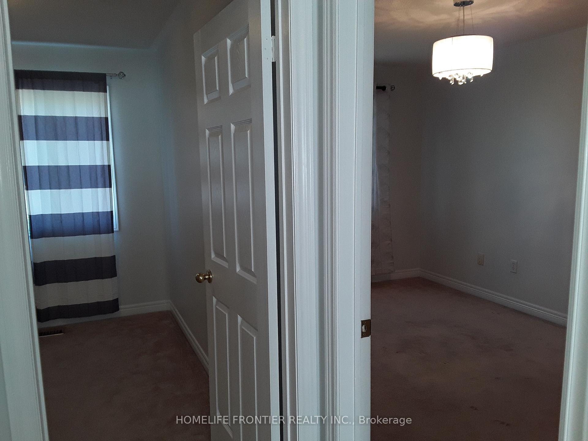 Photo 7 of 311 Esther Drive, Barrie, Painswick South — HOMEH