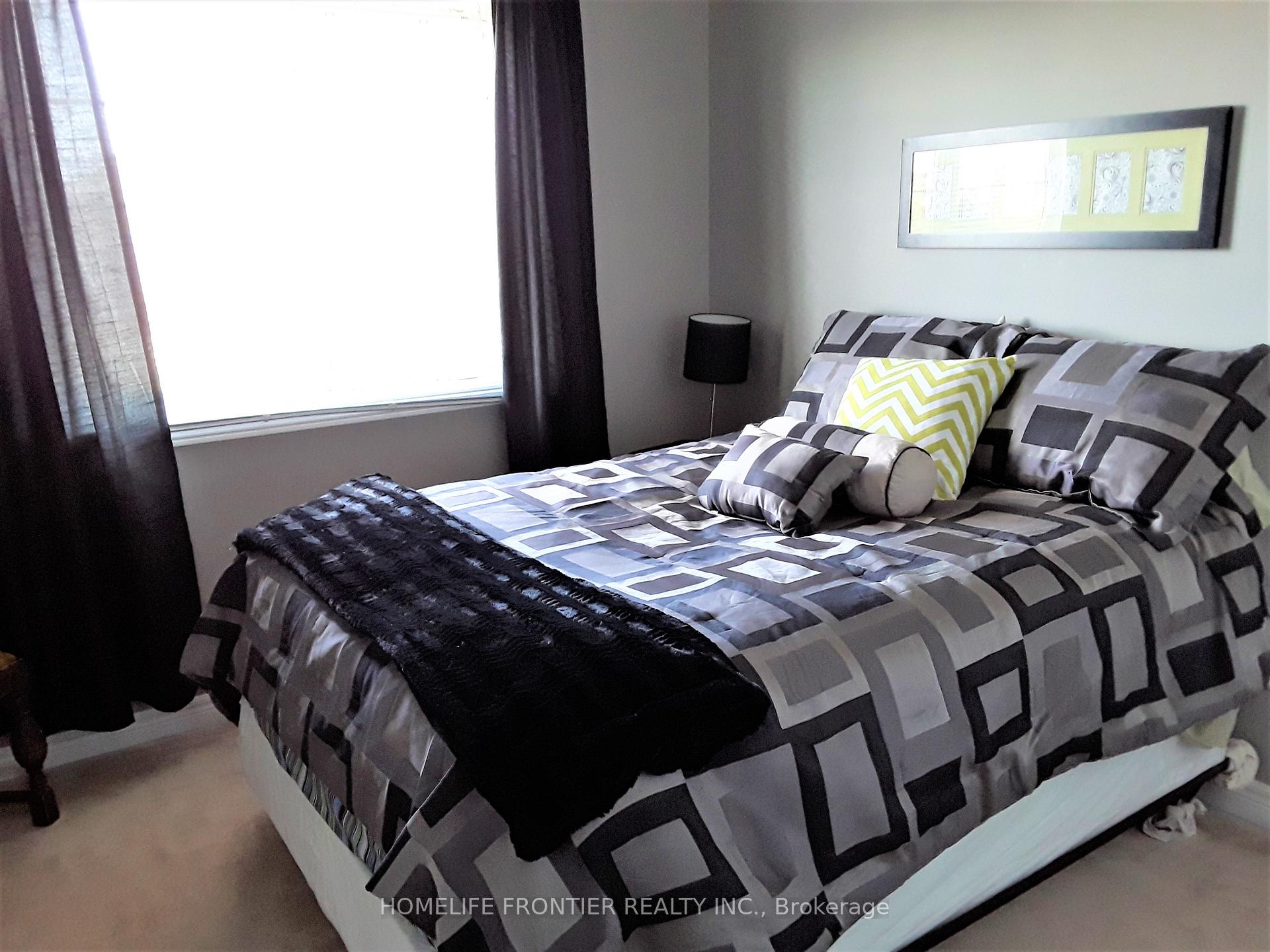 Photo 10 of 311 Esther Drive, Barrie, Painswick South — HOMEH