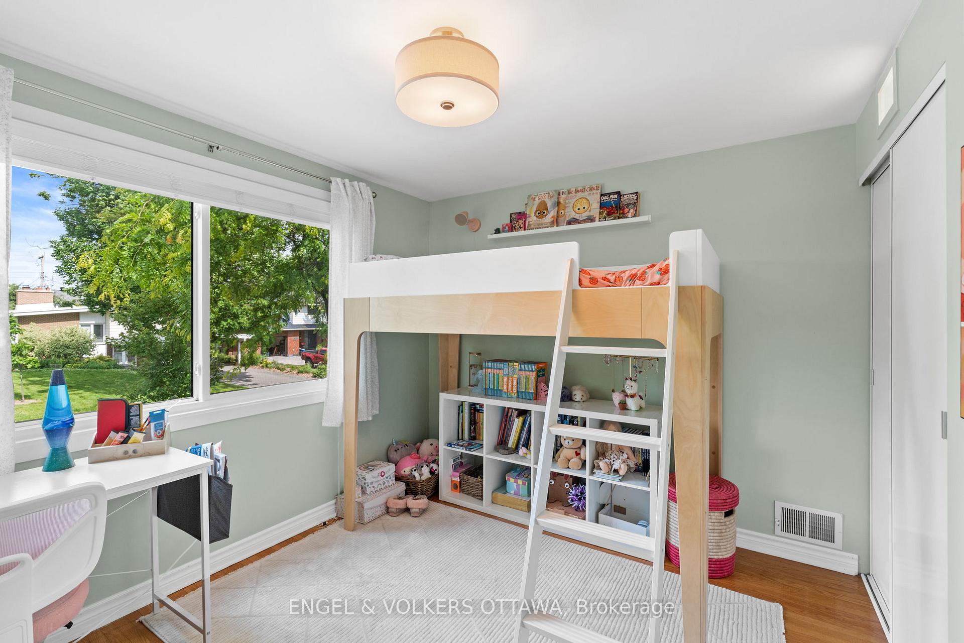 Photo 24 of 1138 Cameo Drive, Ottawa, Copeland Park — HOMEH