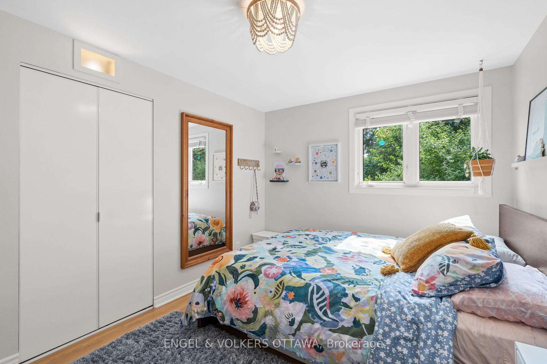 Photo 20 of 1138 Cameo Drive, Ottawa, Copeland Park — HOMEH