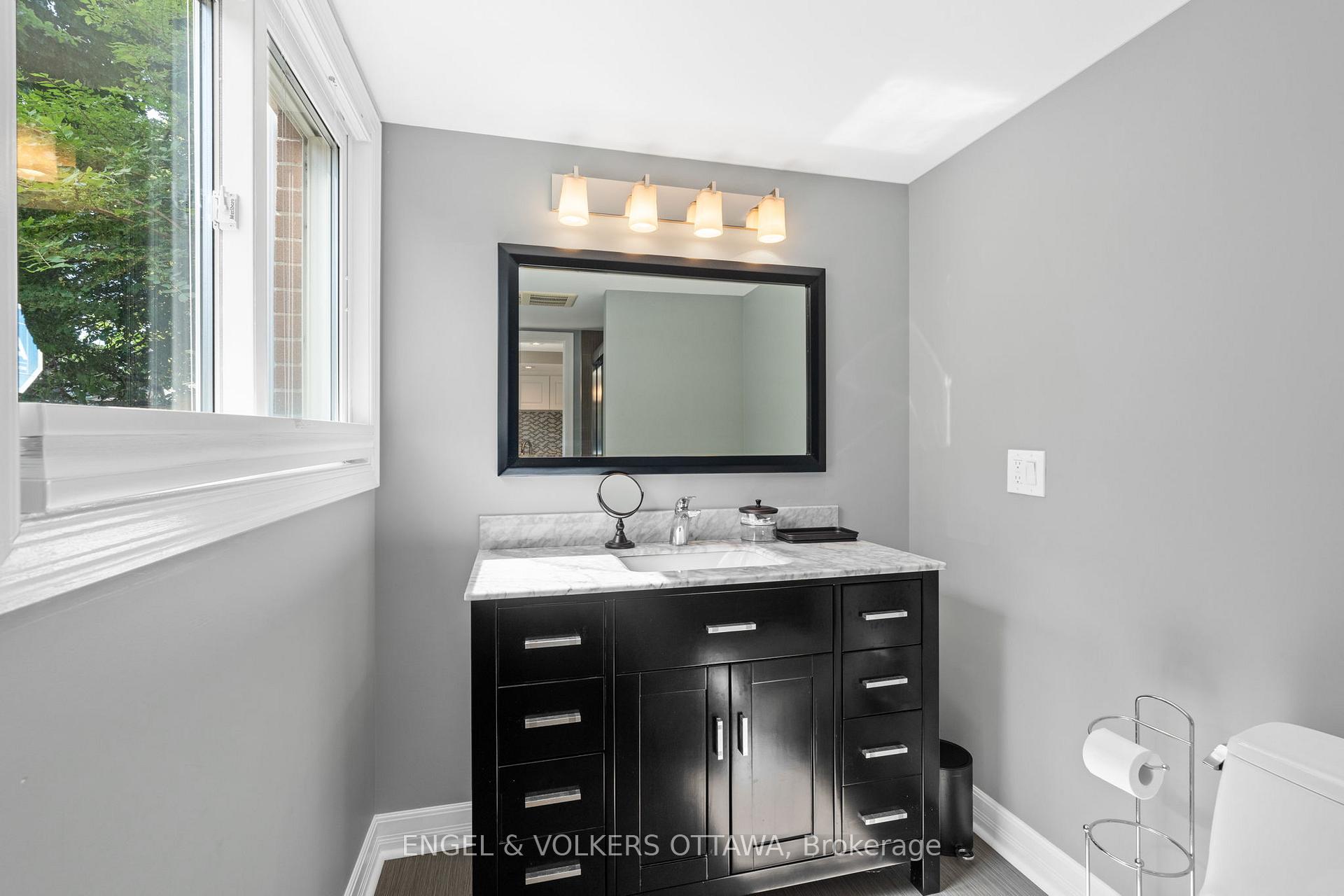 Photo 14 of 1138 Cameo Drive, Ottawa, Copeland Park — HOMEH
