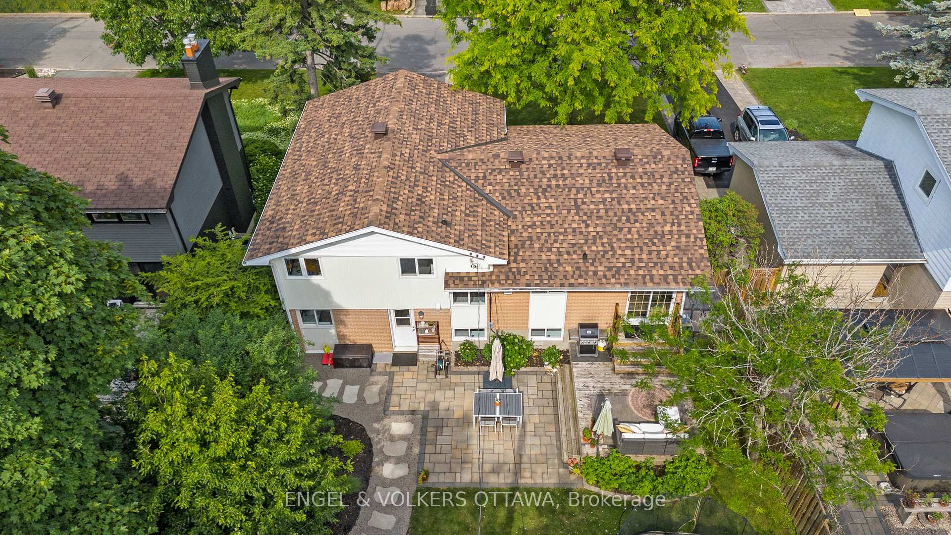 Photo 22 of 1138 Cameo Drive, Ottawa, Copeland Park — HOMEH