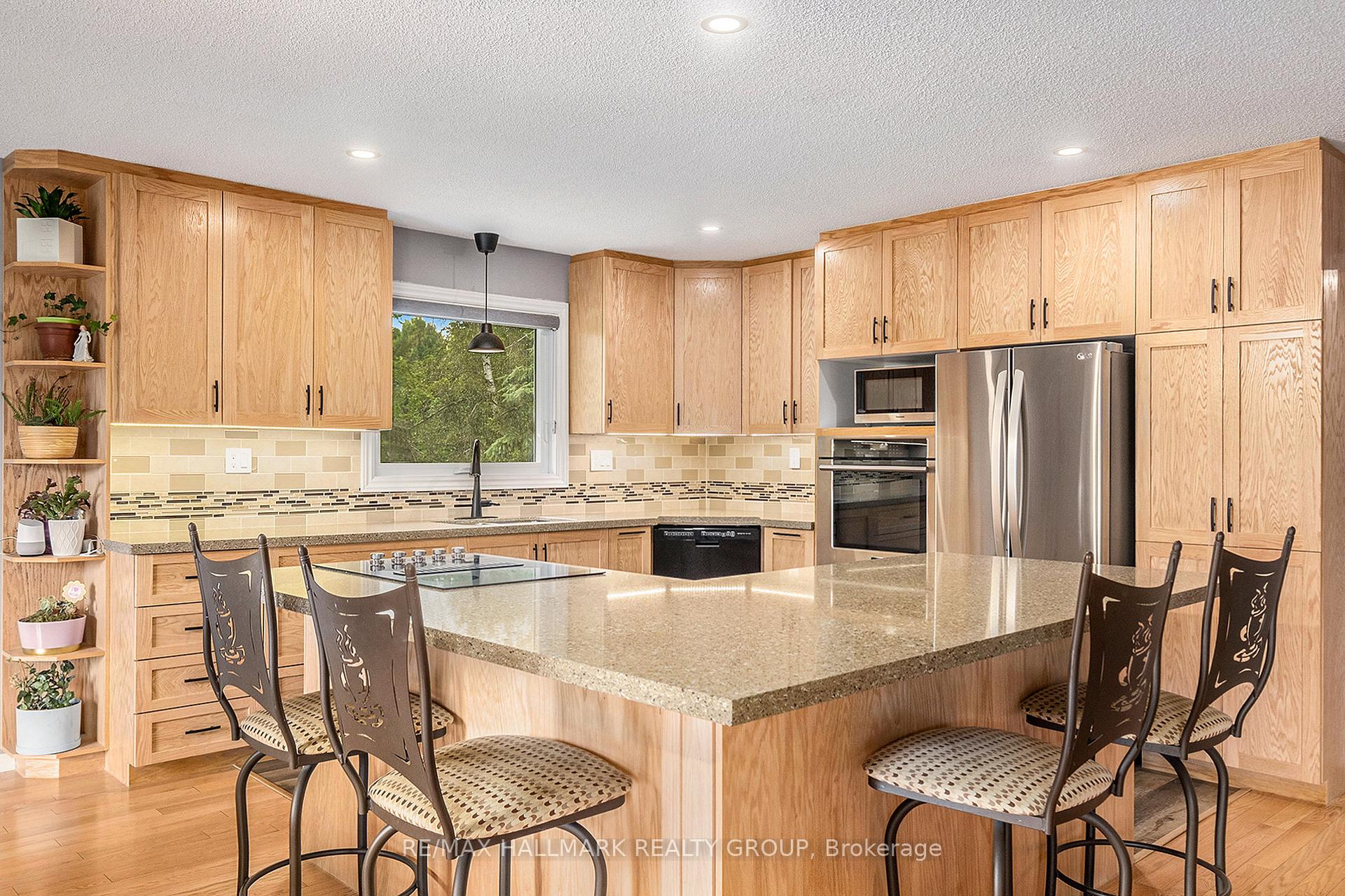 Photo 9 of 65 Beaver Lane, The Nation, Limoges — HOMEH