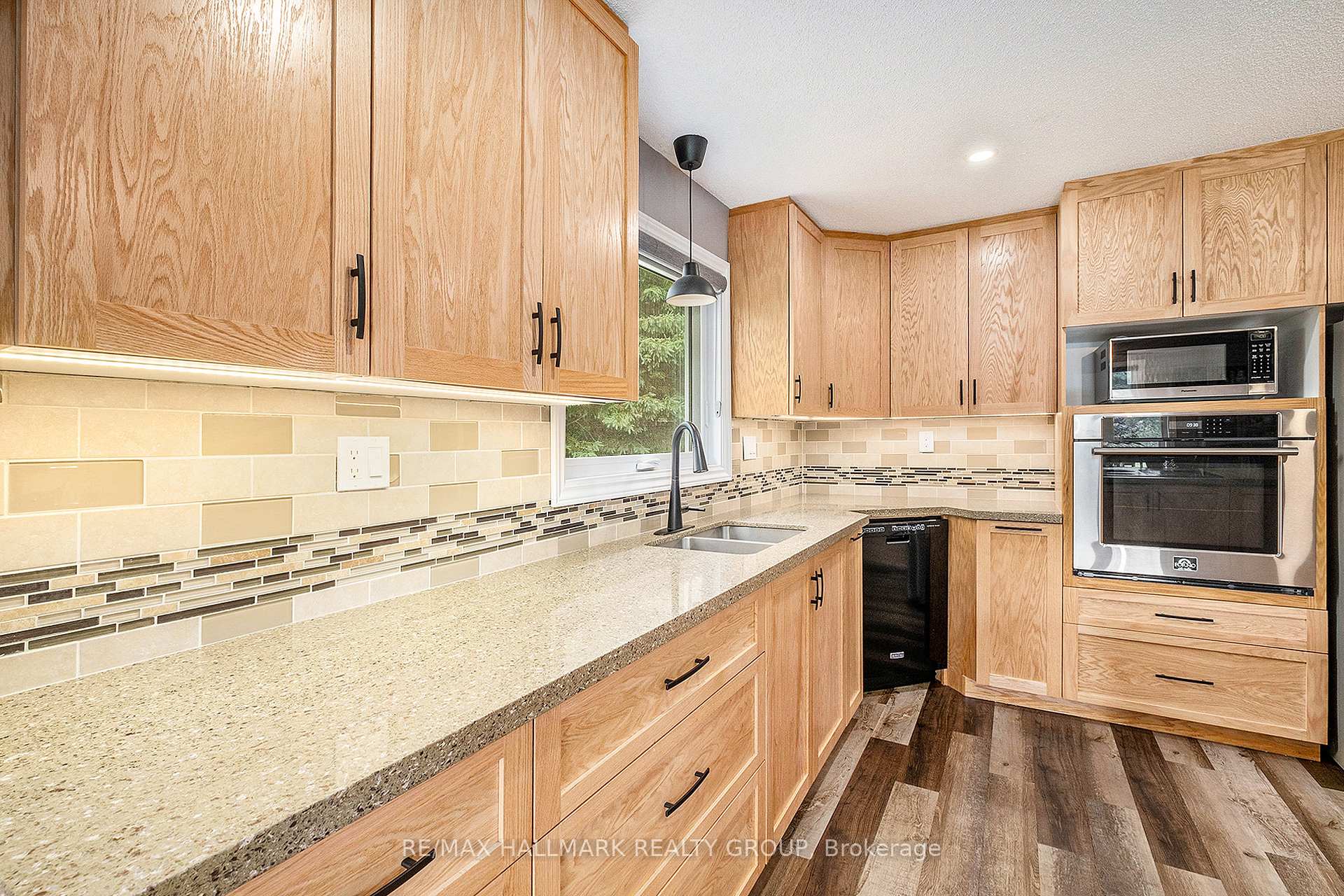 Photo 10 of 65 Beaver Lane, The Nation, Limoges — HOMEH
