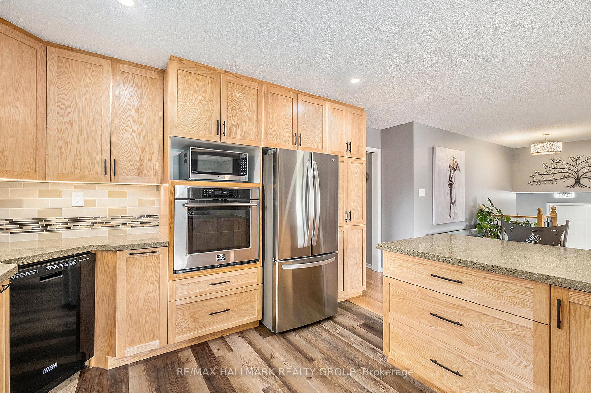 Photo 12 of 65 Beaver Lane, The Nation, Limoges — HOMEH