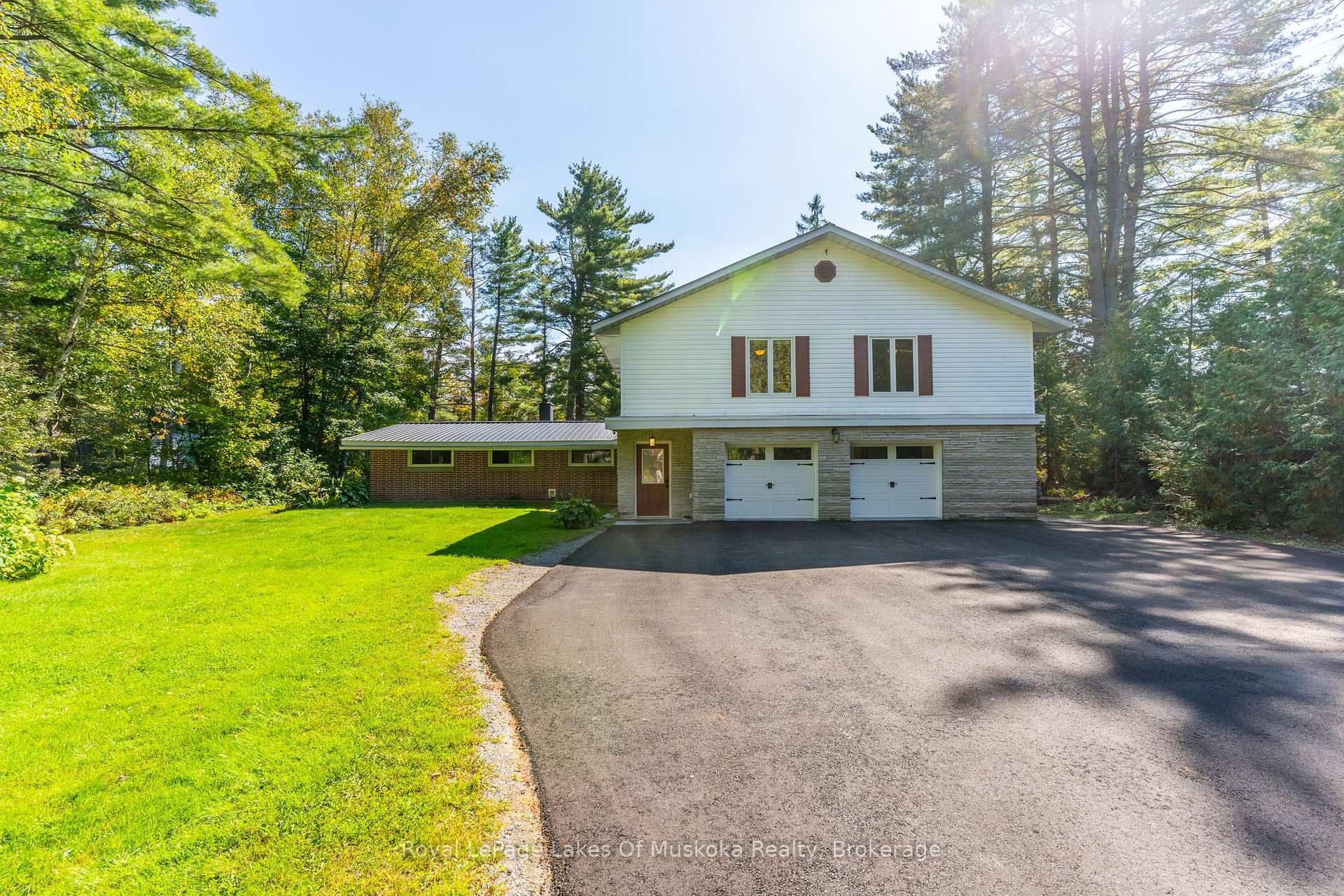 Photo 5 of 50 Brofoco Drive, Bracebridge, Monck (Bracebridge) — HOMEH