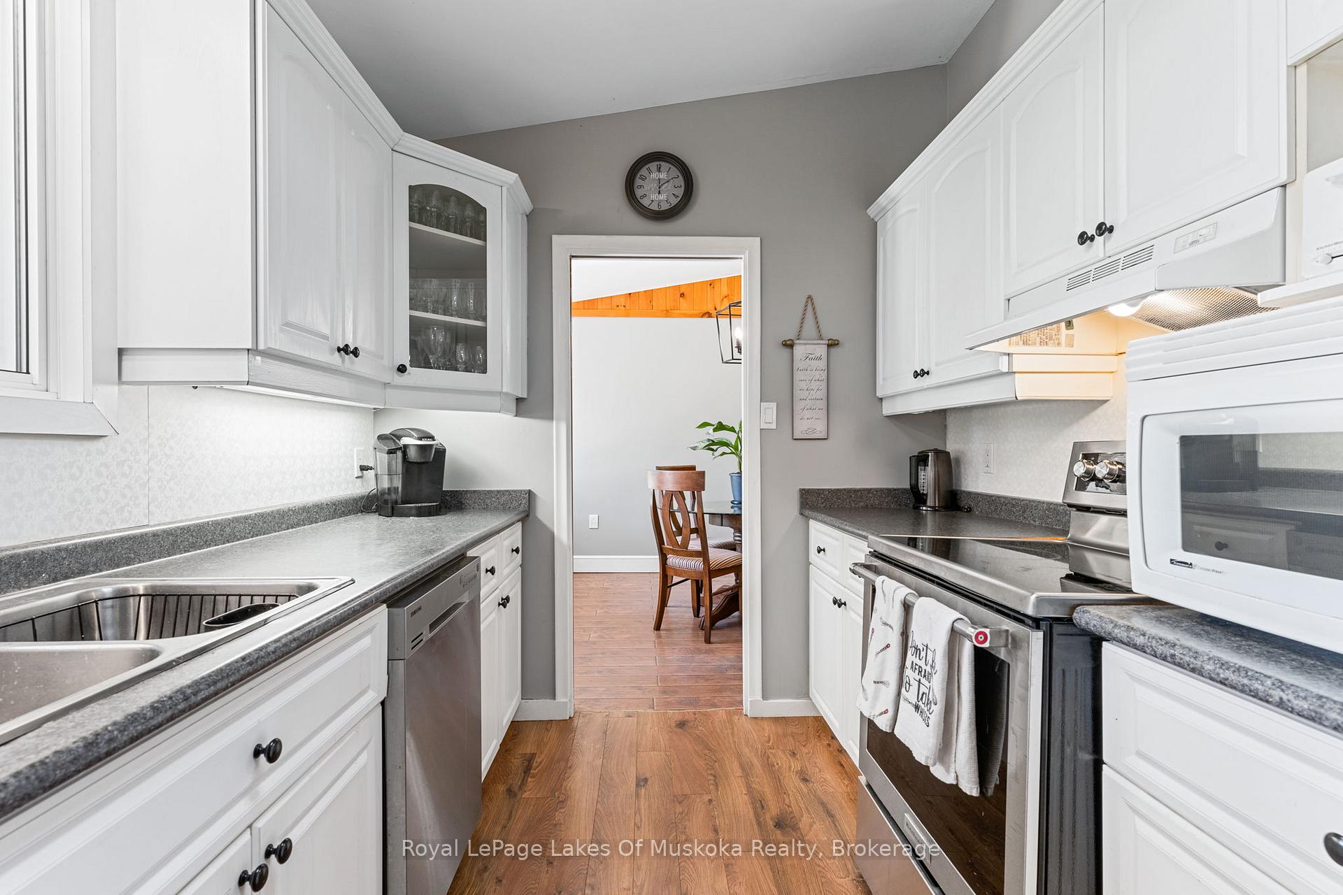 Photo 7 of 50 Brofoco Drive, Bracebridge, Monck (Bracebridge) — HOMEH