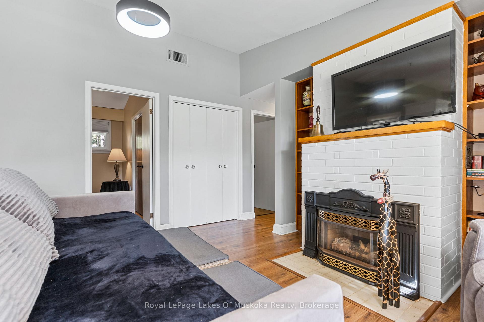 Photo 10 of 50 Brofoco Drive, Bracebridge, Monck (Bracebridge) — HOMEH