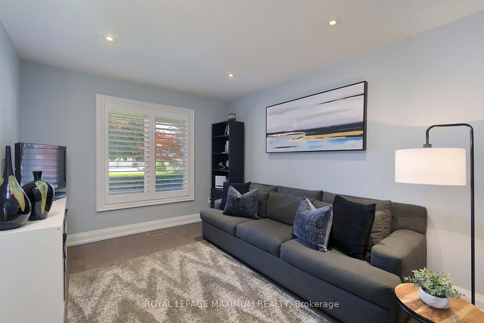Photo 14 of 9 Pembrook Street, Caledon, Bolton East — HOMEH