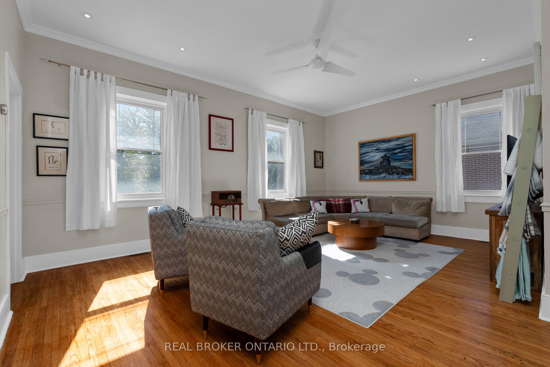 Photo 2 of 38 Grove Street, Barrie, Codrington — HOMEH