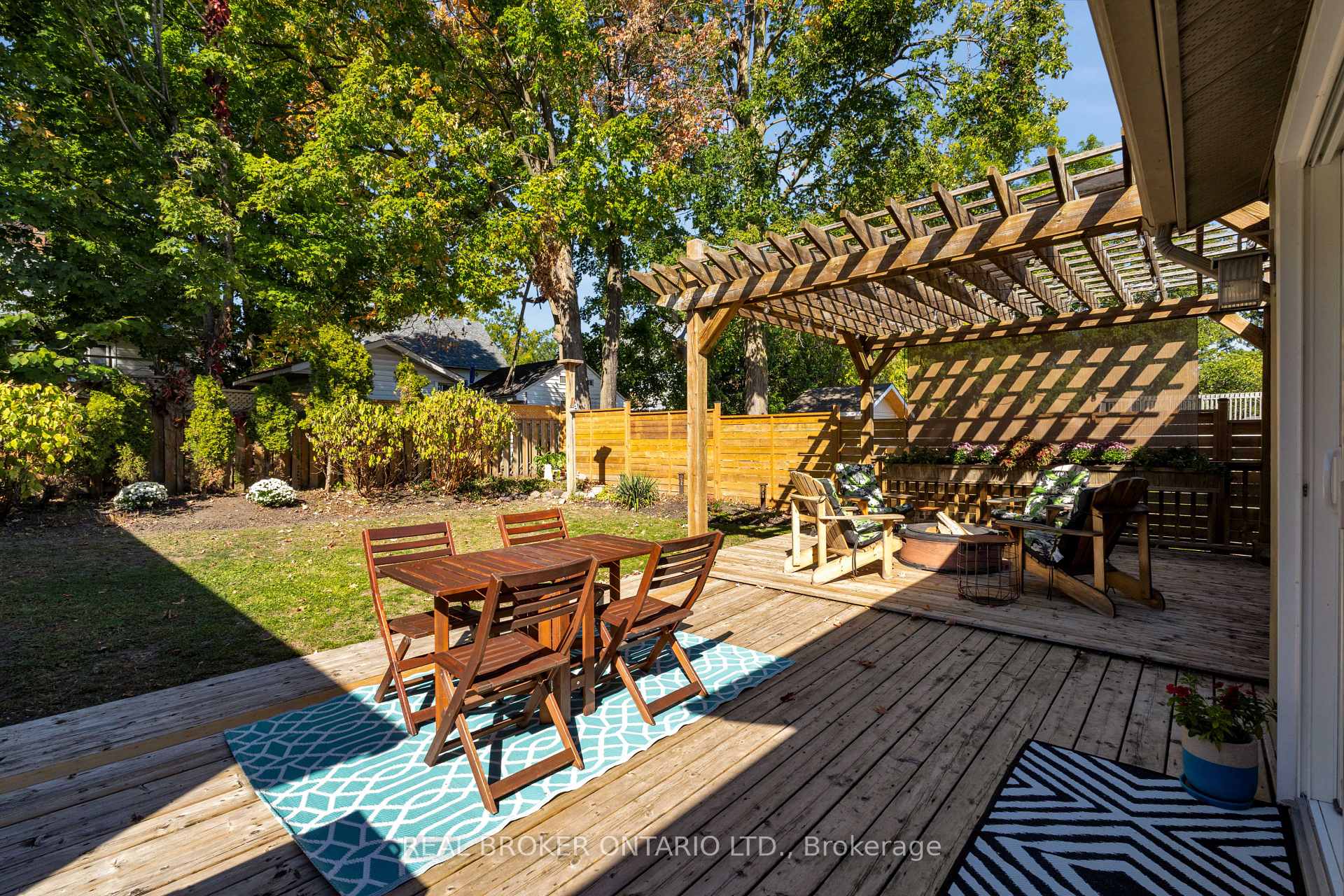 Photo 24 of 38 Grove Street, Barrie, Codrington — HOMEH