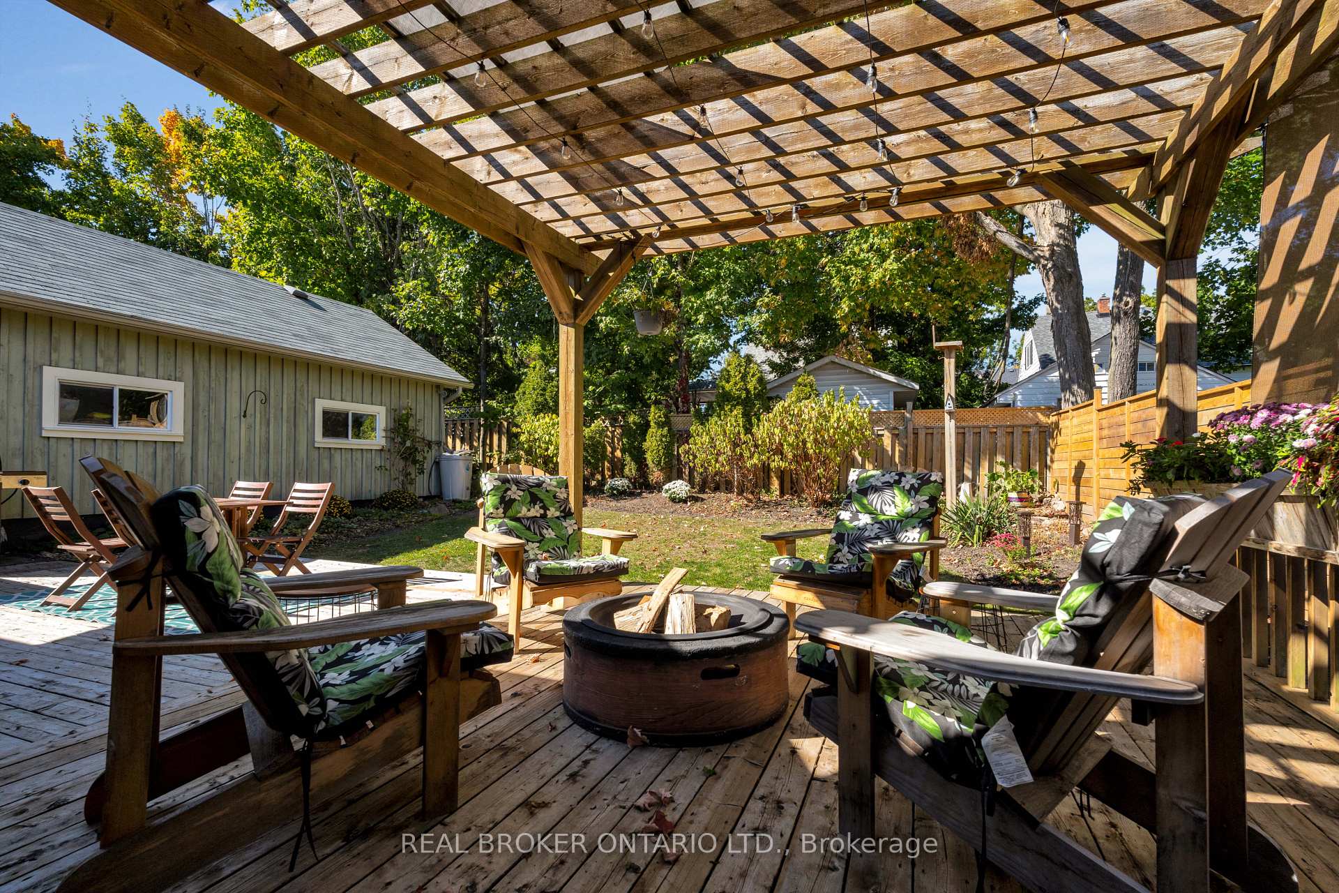 Photo 17 of 38 Grove Street, Barrie, Codrington — HOMEH