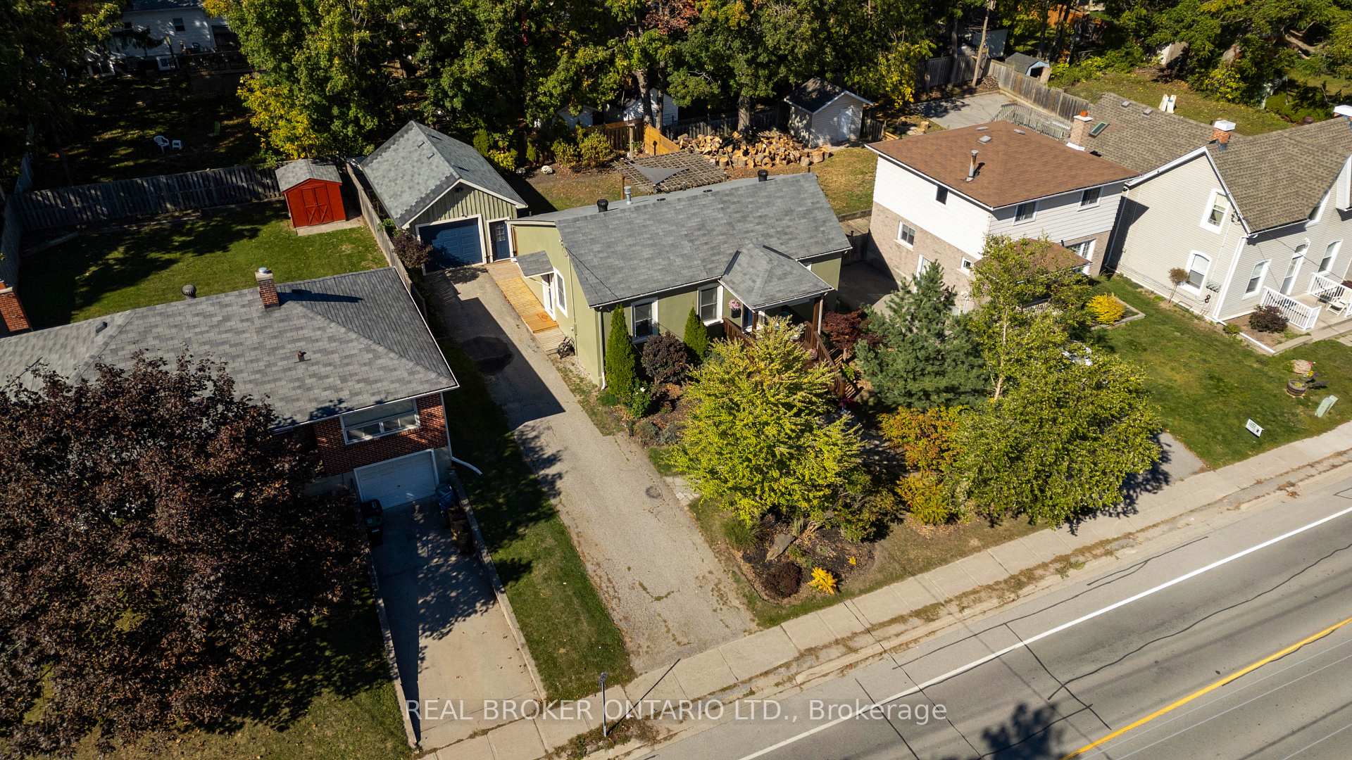 Photo 13 of 38 Grove Street, Barrie, Codrington — HOMEH
