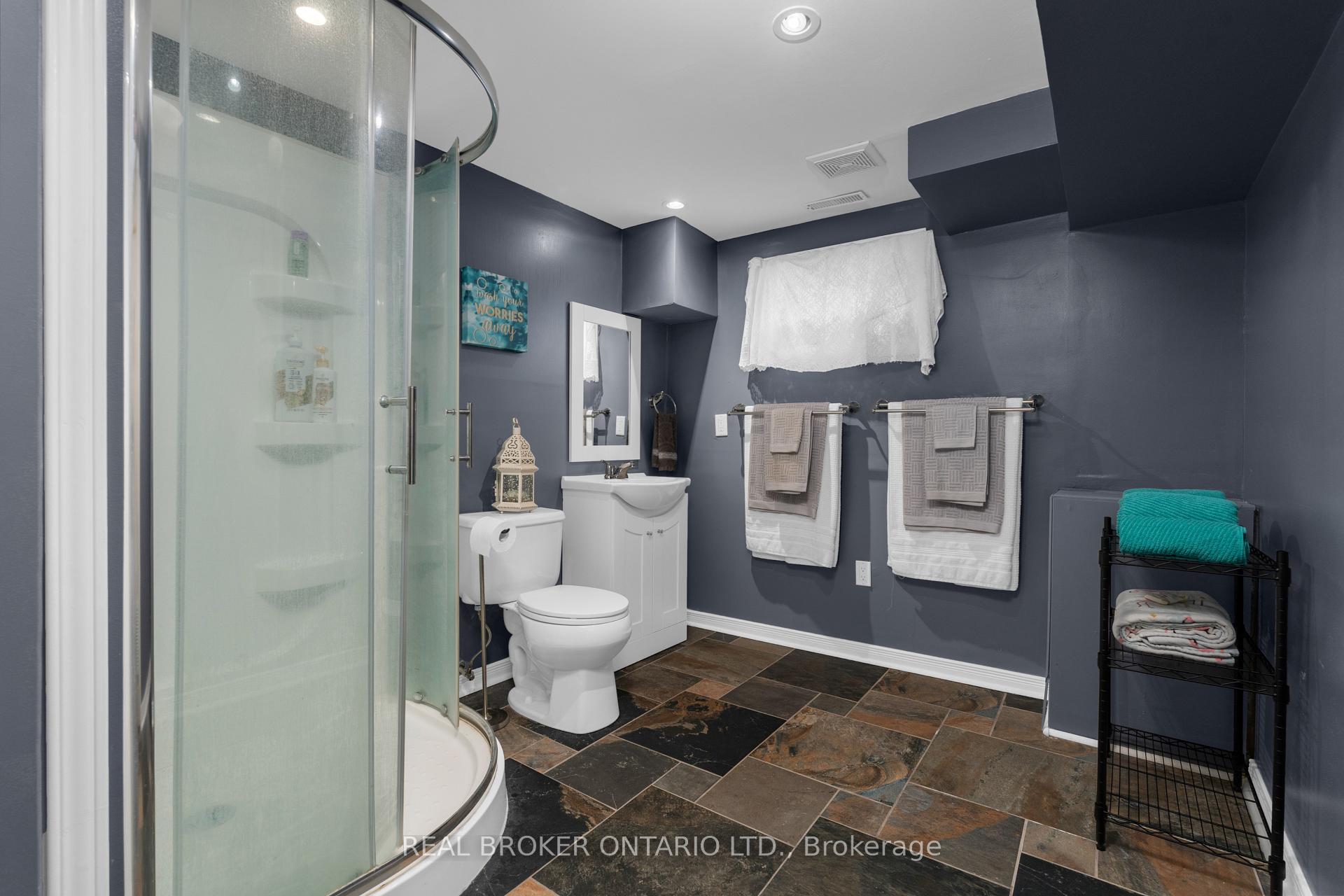 Photo 32 of 38 Grove Street, Barrie, Codrington — HOMEH