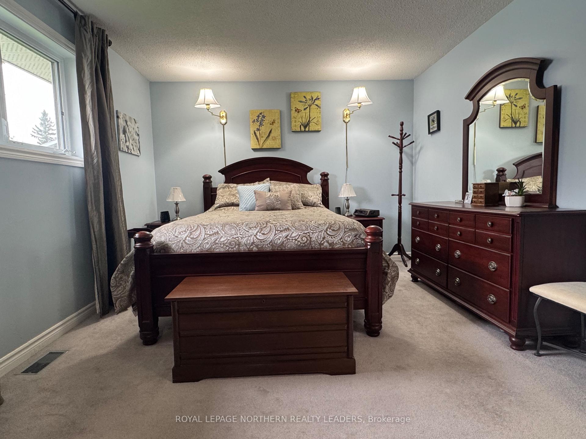 Photo 9 of 159 Eric Crescent, Timmins, SP - Main Area — HOMEH