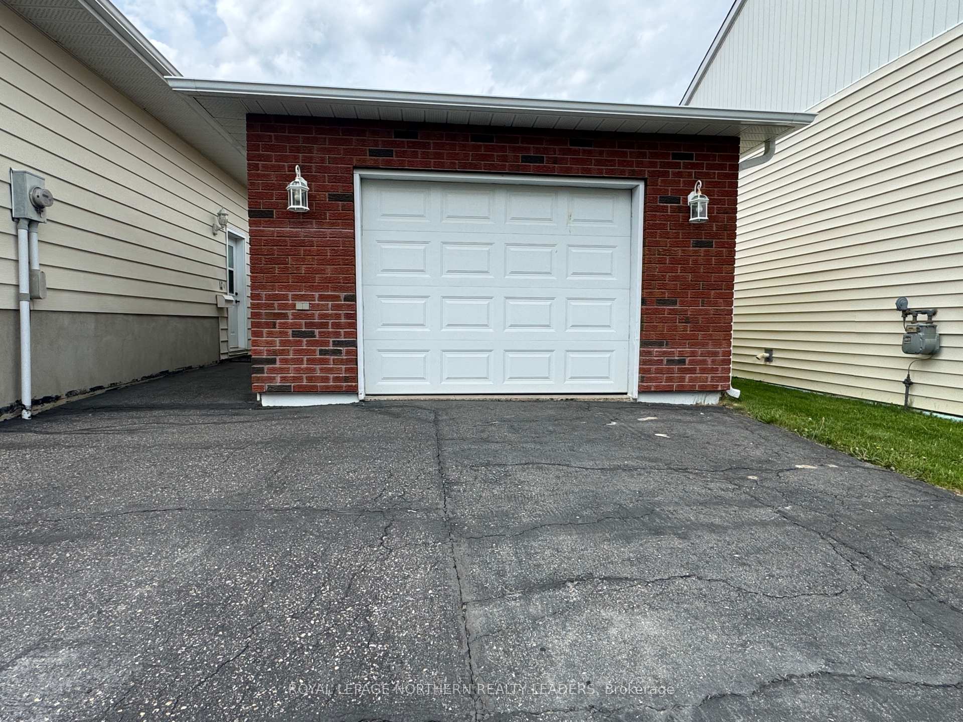 Photo 20 of 159 Eric Crescent, Timmins, SP - Main Area — HOMEH