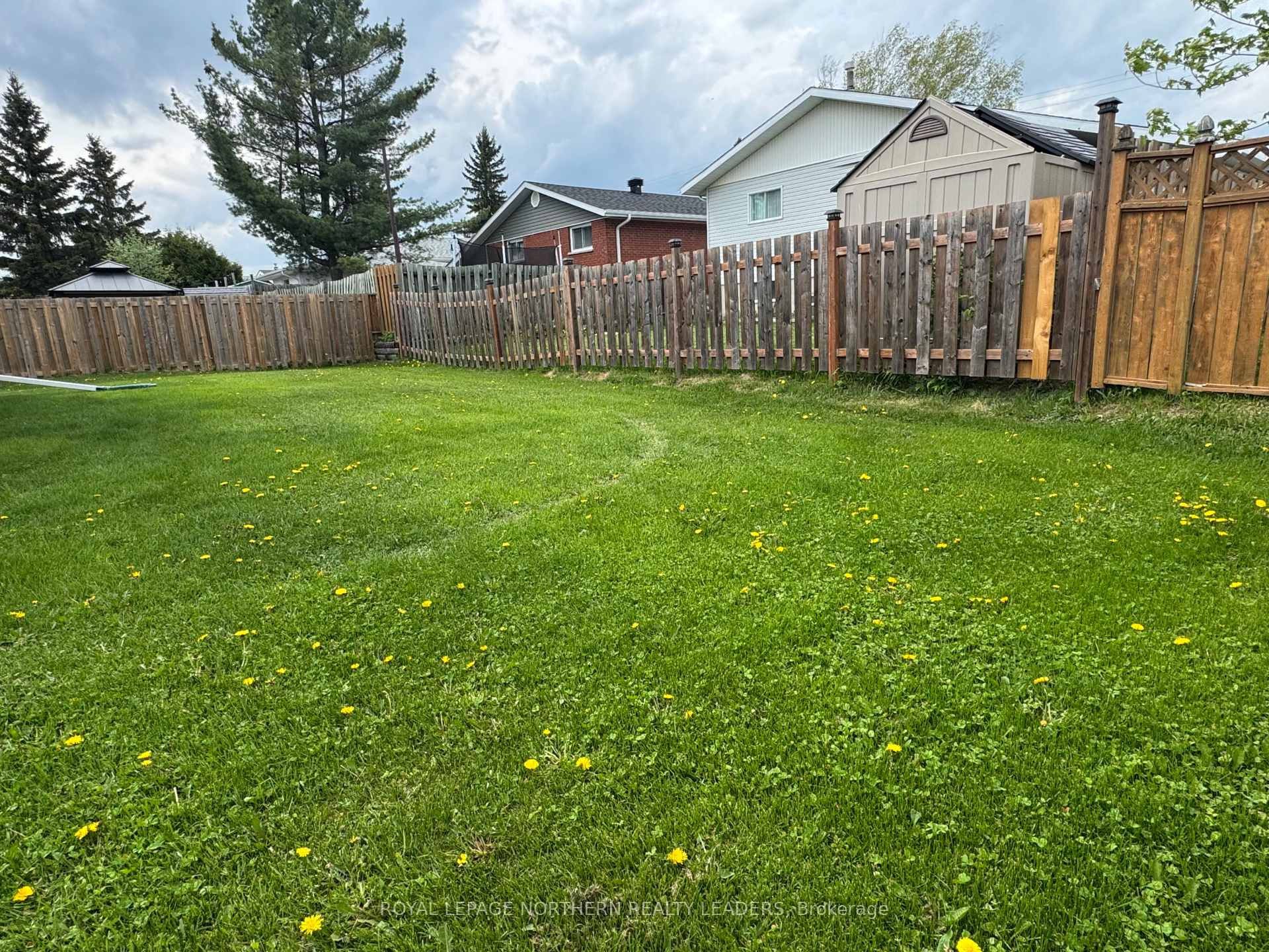 Photo 26 of 159 Eric Crescent, Timmins, SP - Main Area — HOMEH