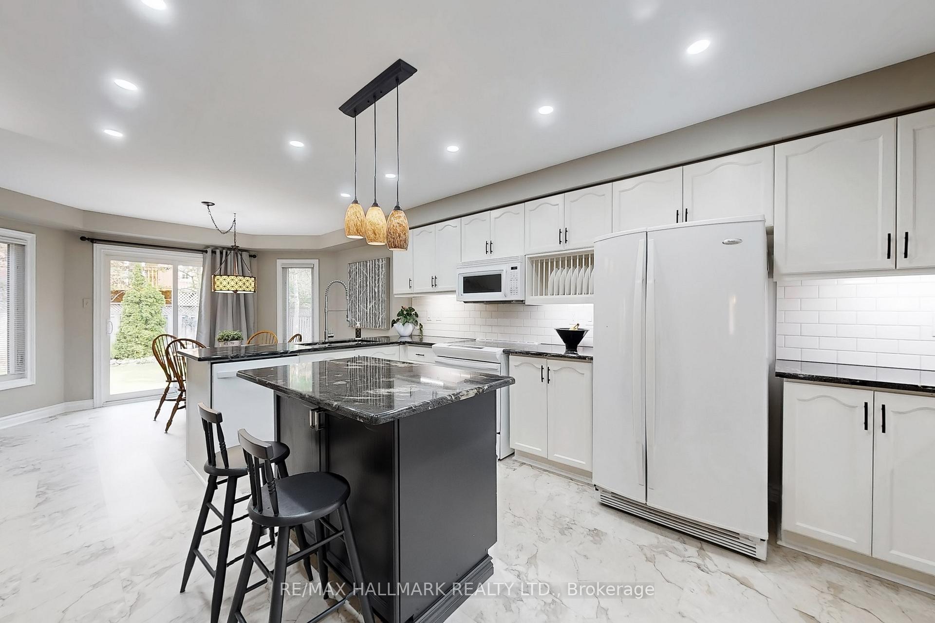 Photo 6 of 8 Stearns Court, Ajax, Central West — HOMEH