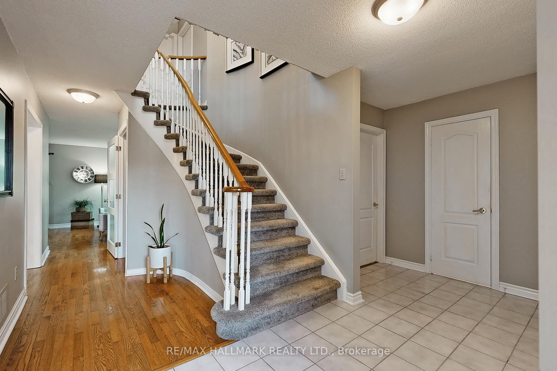 Photo 17 of 8 Stearns Court, Ajax, Central West — HOMEH