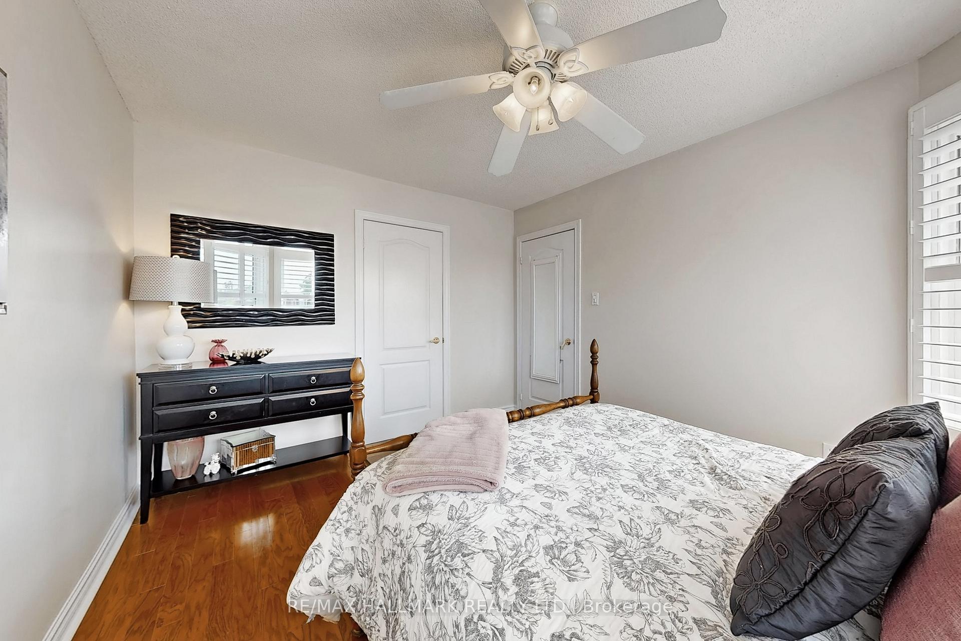 Photo 38 of 8 Stearns Court, Ajax, Central West — HOMEH