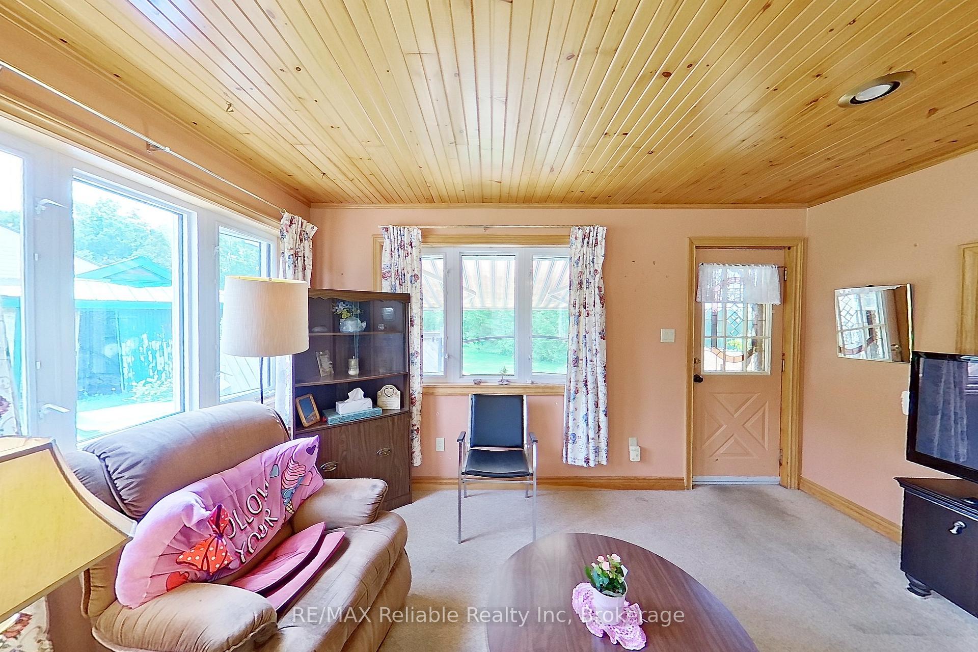 Photo 10 of 83 North Street S, Central Huron, Clinton — HOMEH