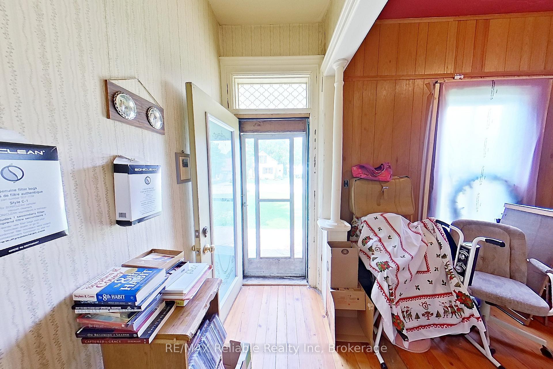 Photo 35 of 83 North Street S, Central Huron, Clinton — HOMEH
