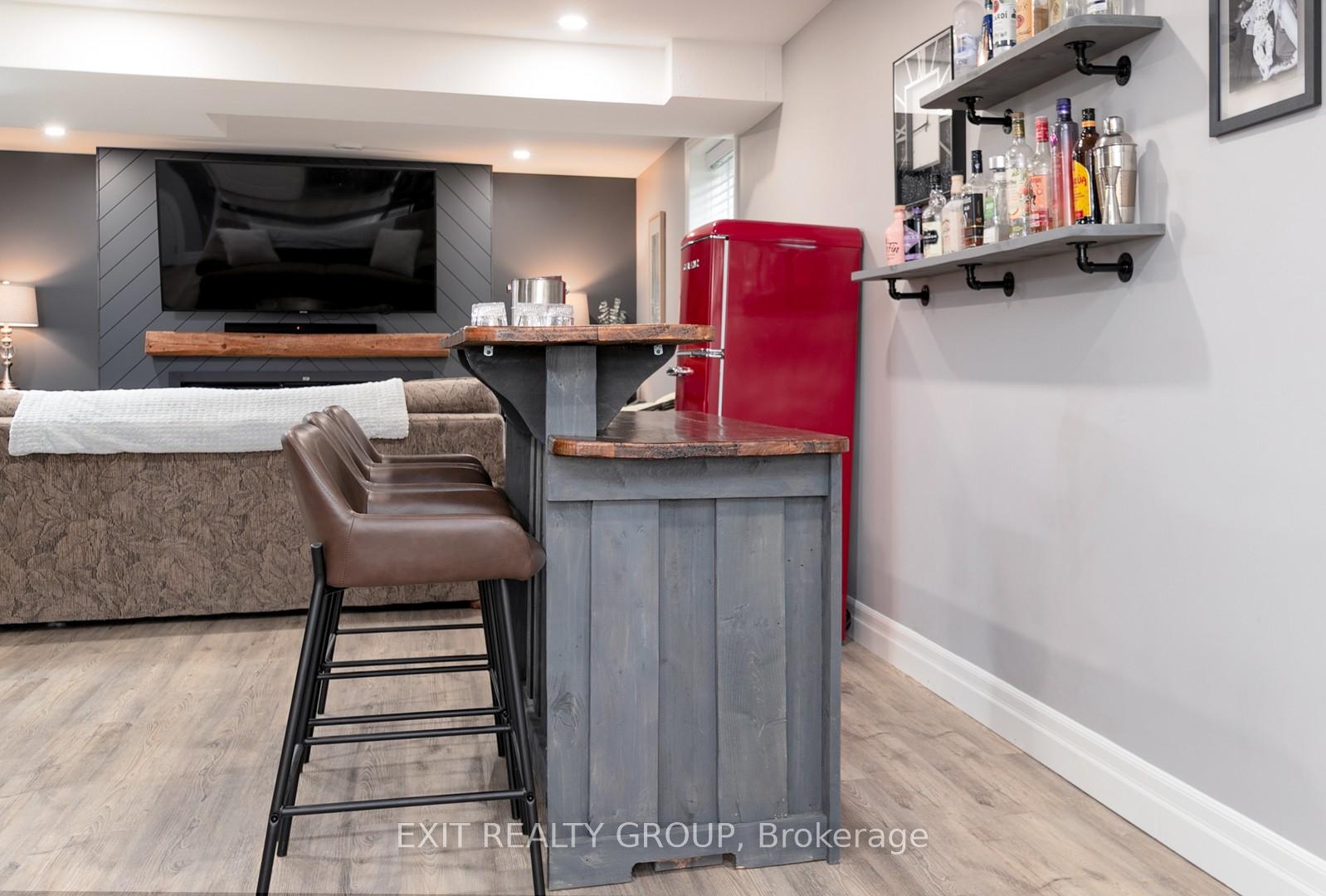 Photo 17 of 37 Caleb Crescent, Quinte West, Sidney Ward — HOMEH