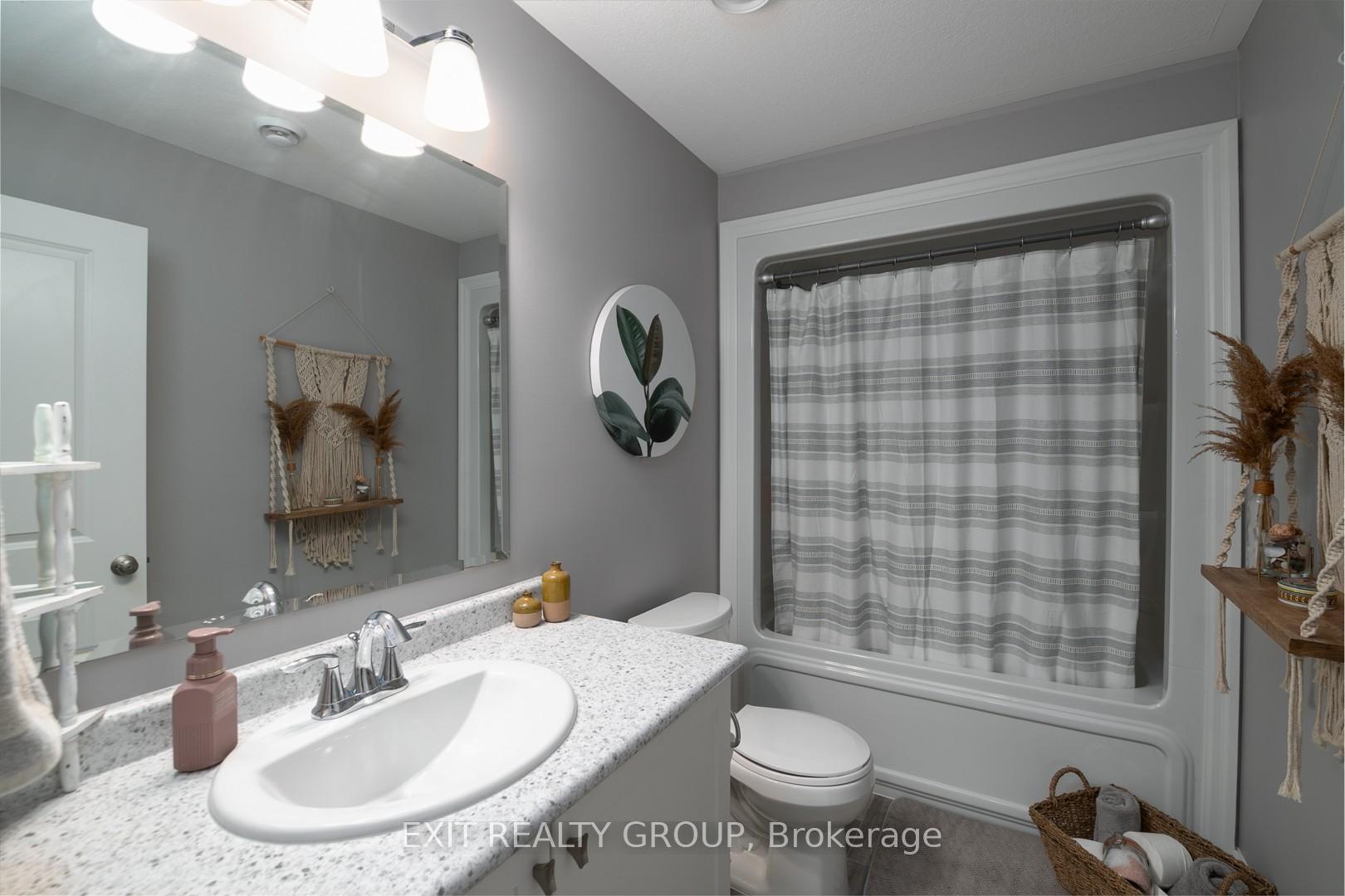 Photo 31 of 37 Caleb Crescent, Quinte West, Sidney Ward — HOMEH