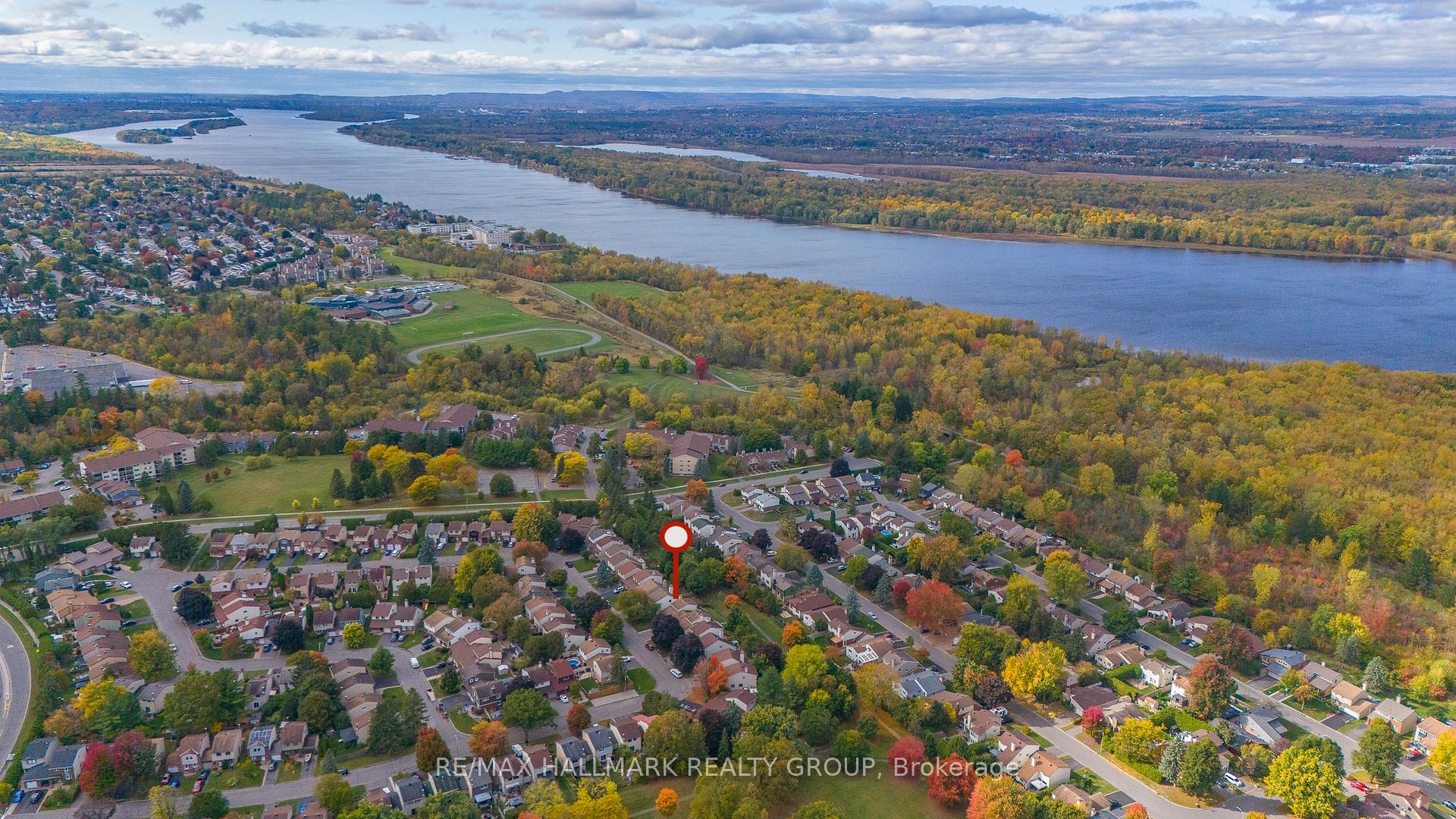Photo 31 of 1075 Avignon Court, Ottawa, Orleans Wood — HOMEH