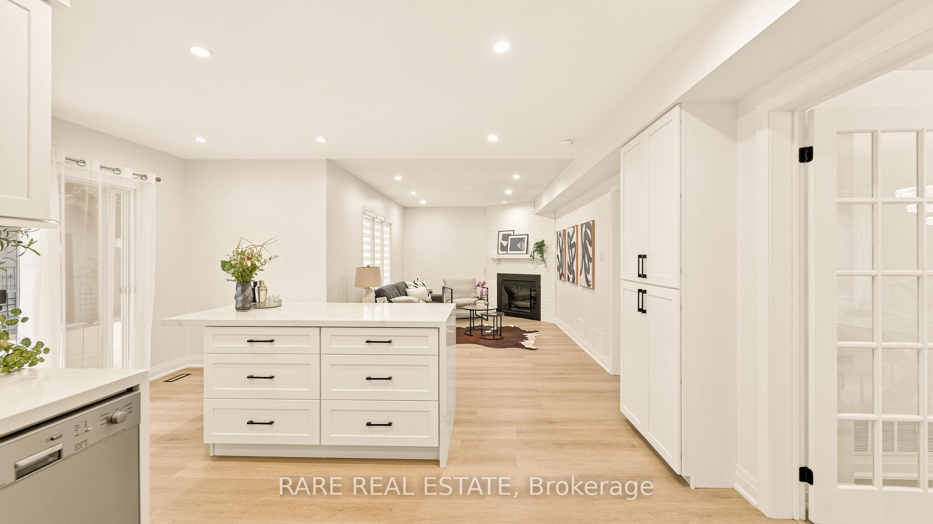 Photo 15 of 6 Carmichael Drive, Whitby, Pringle Creek — HOMEH