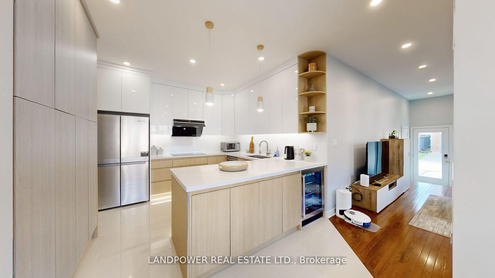 Photo 1 of 6 Pyneside Street, Markham, Cornell — HOMEH