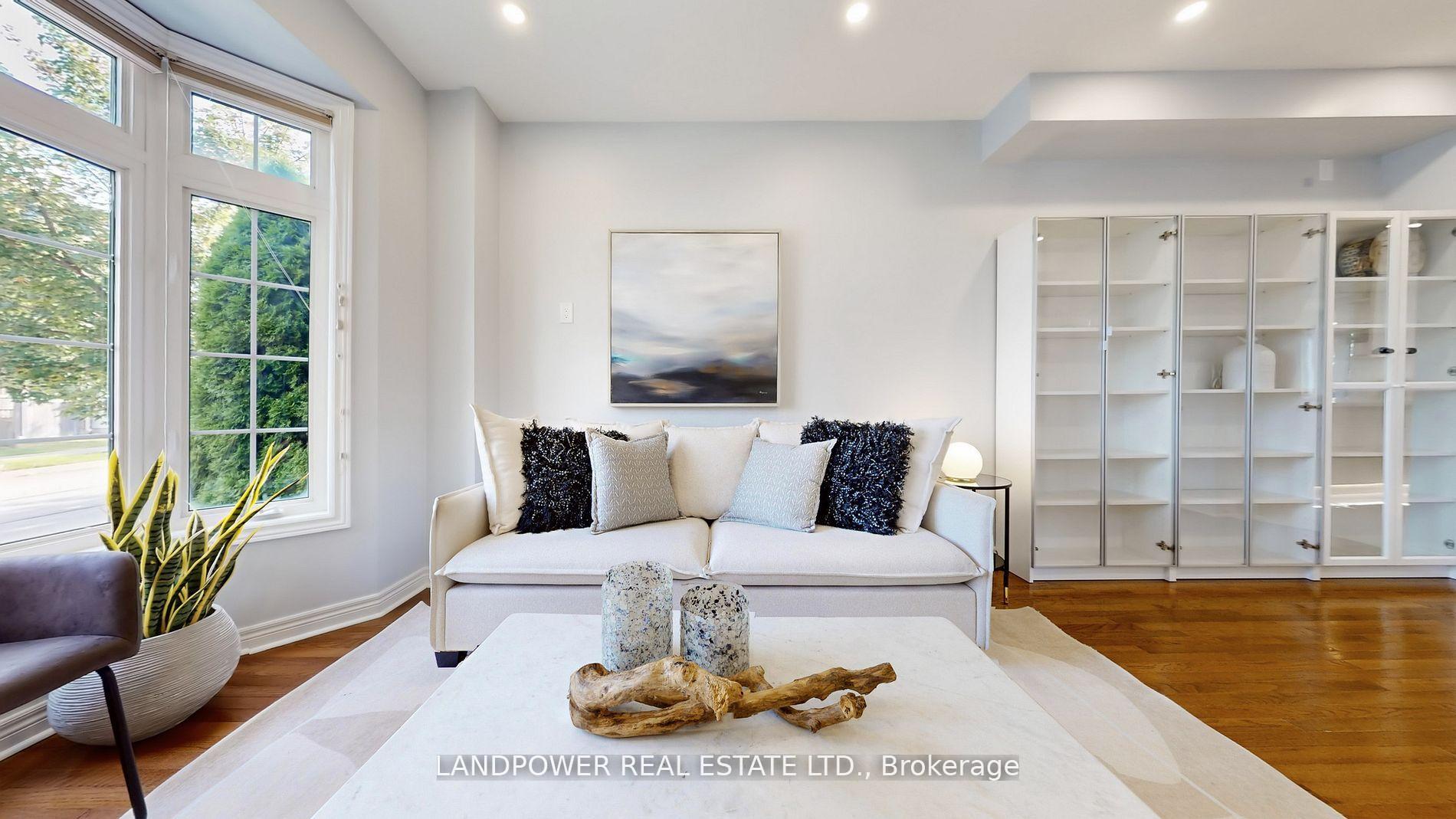 Photo 12 of 6 Pyneside Street, Markham, Cornell — HOMEH