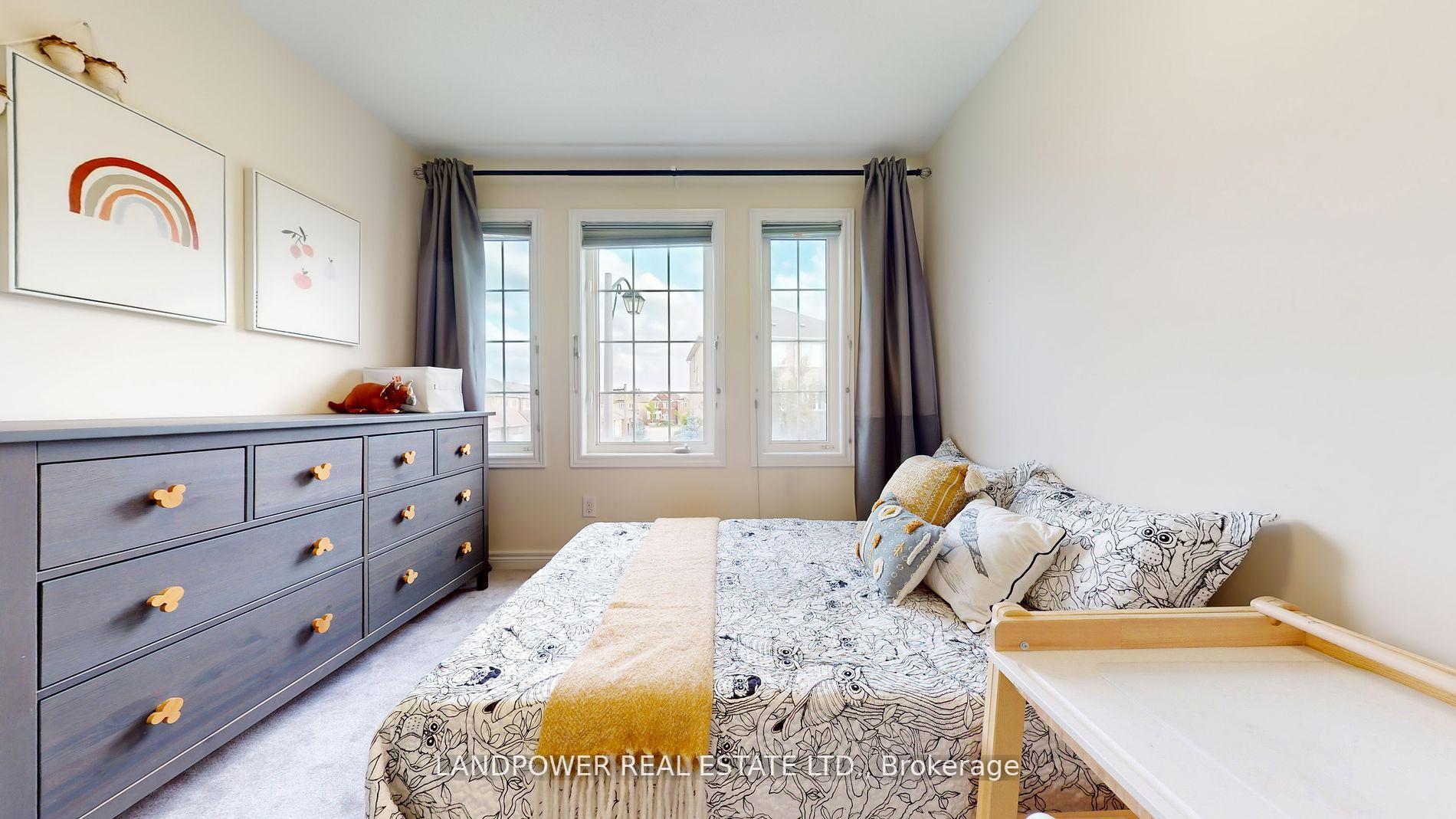 Photo 21 of 6 Pyneside Street, Markham, Cornell — HOMEH